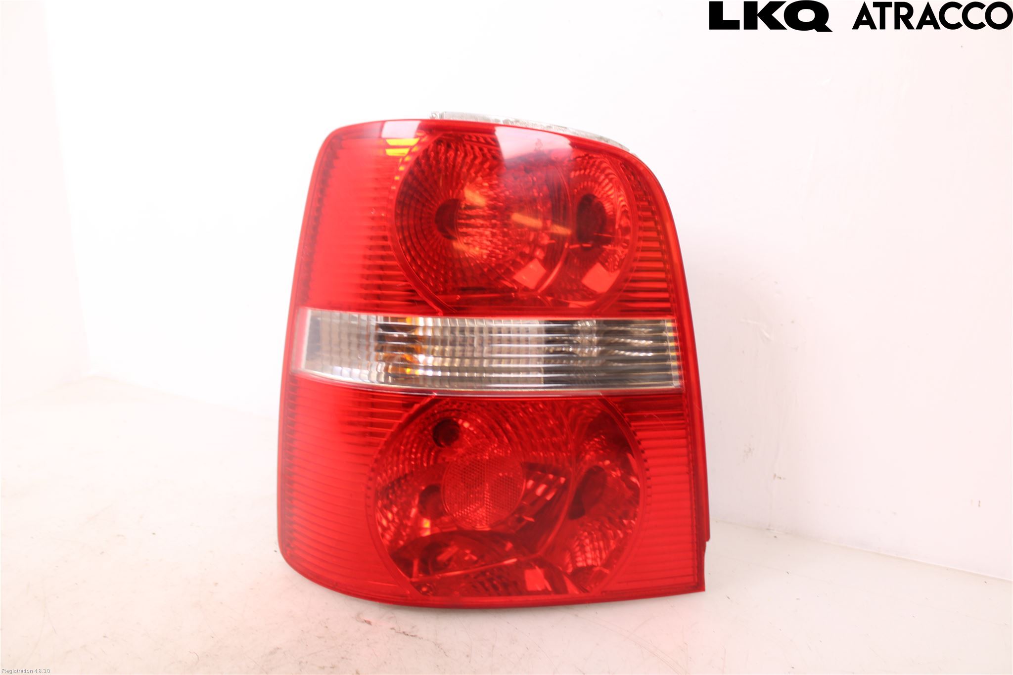 Volkswagen VW TOURAN 03-10 Baklykt Venstre