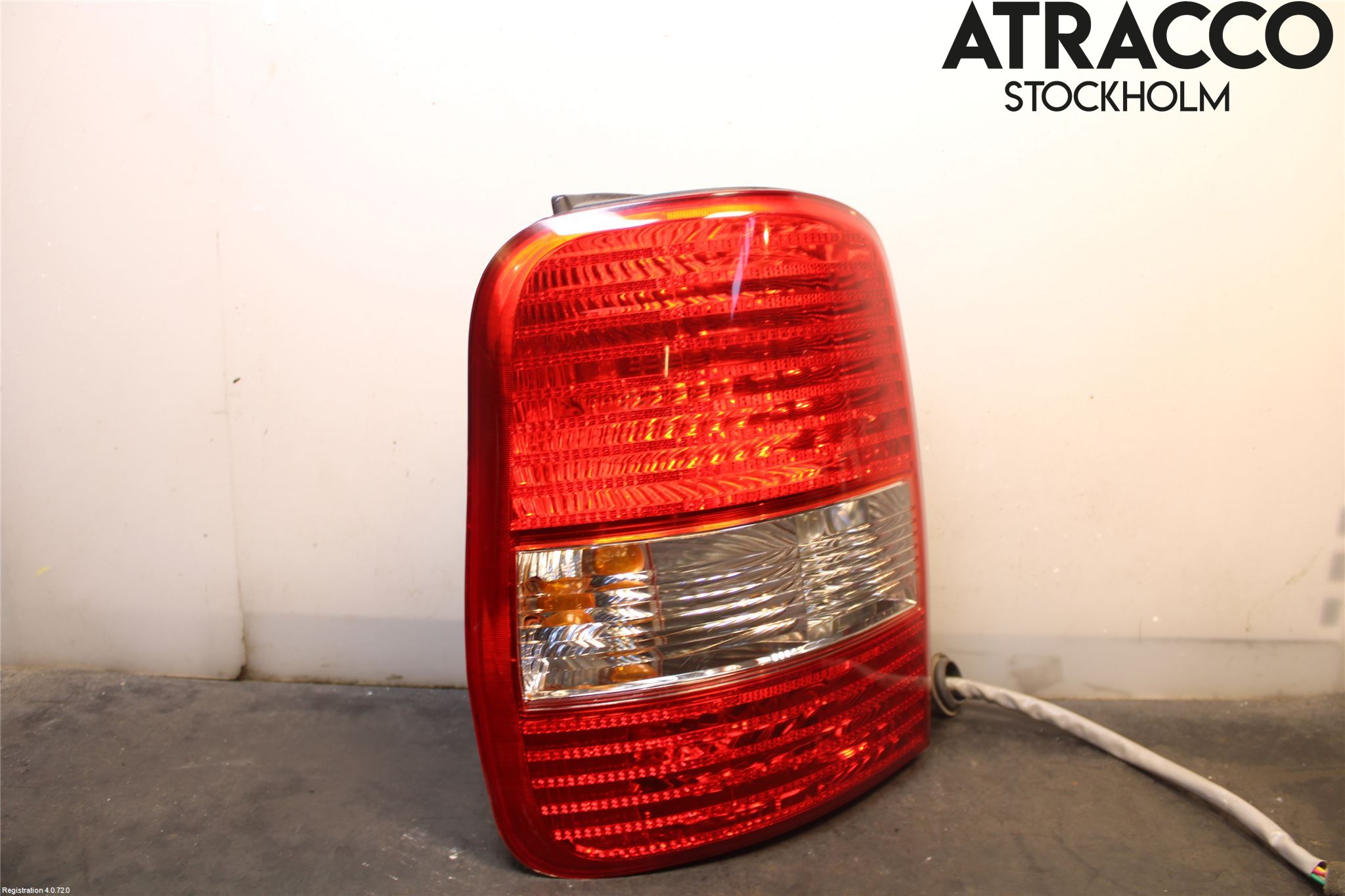 Kia CARNIVAL Baklykt Venstre