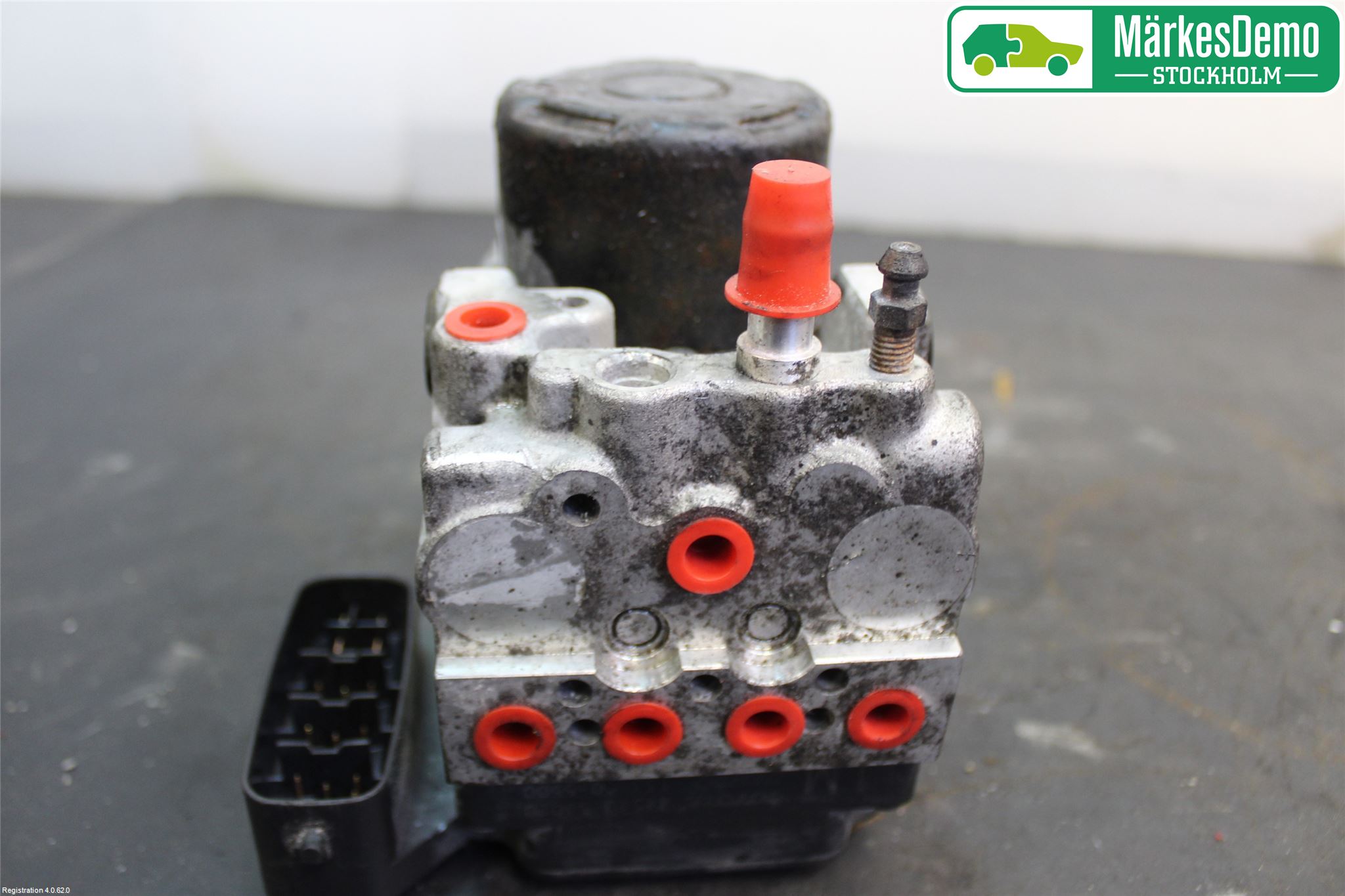Lexus IS 200/300   99-05 Abs Hydraulikkaggregat