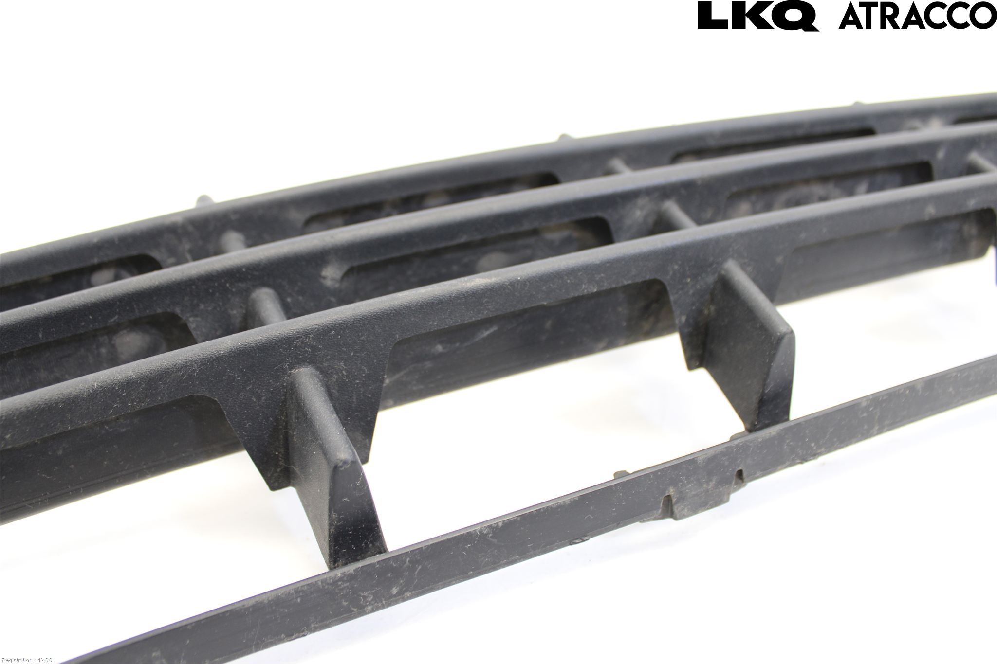 Volvo S40 04-07 Grilldel Midt