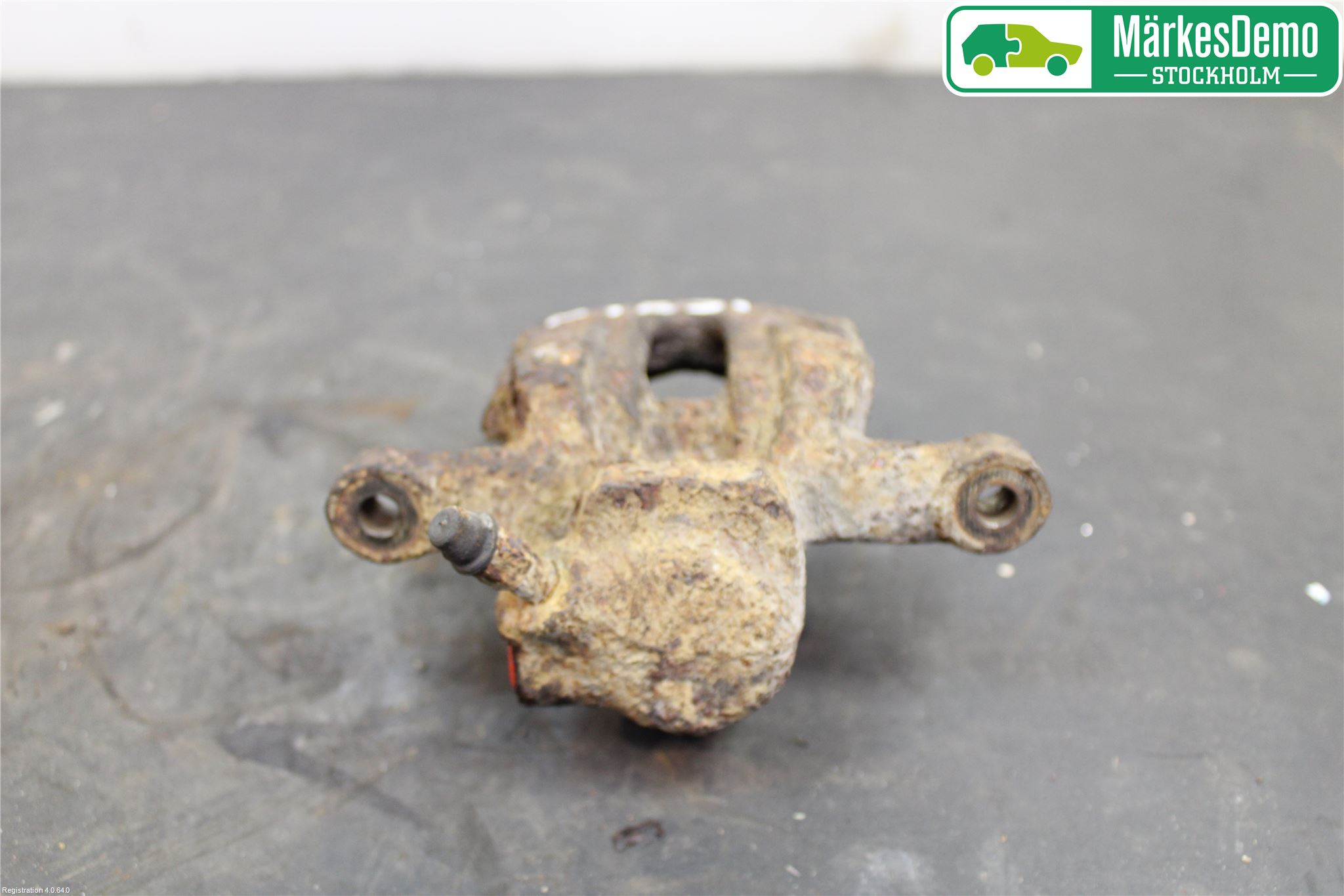 Mercedes-Benz MB VANEO (W414) Bremsecaliper Bak Høyre