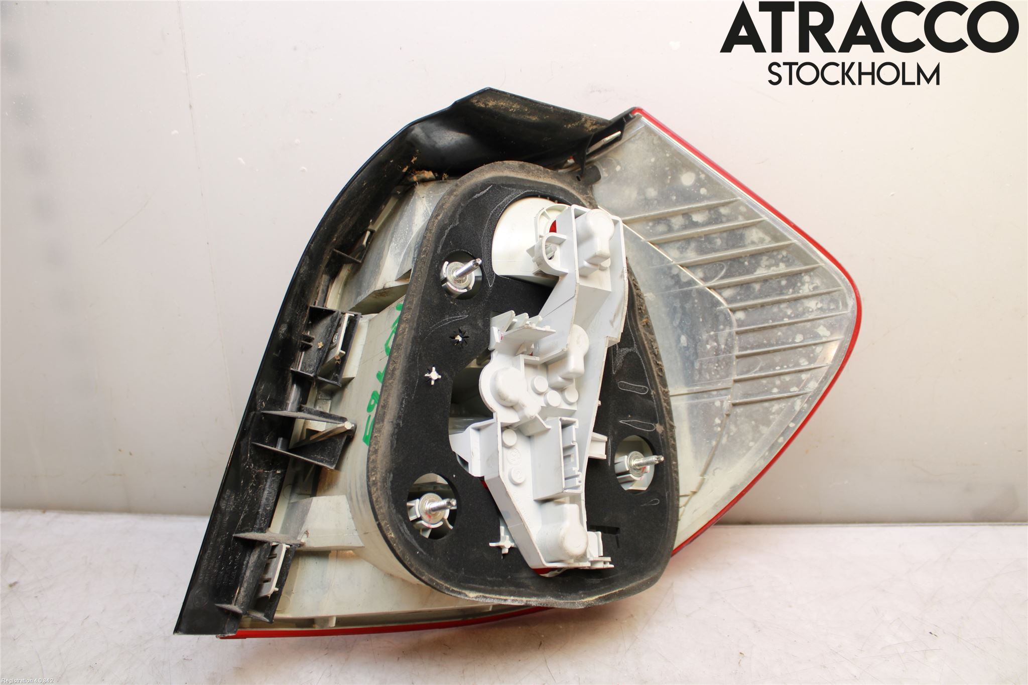 BMW 1 E87/81 5D/3D 03-11 Baklykt Venstre