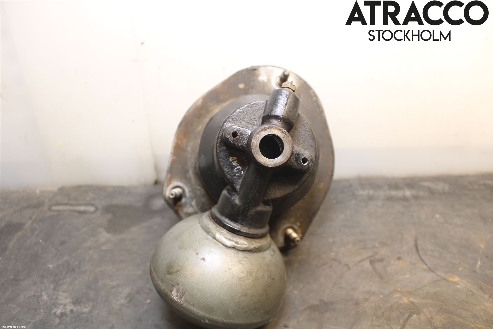 Citroen C5     05-08 Fjæring Hydraulikklokke Foran