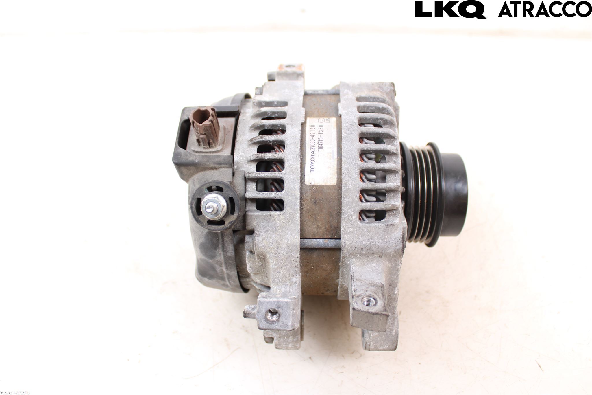 Toyota VERSO-S 11-16 Dynamo