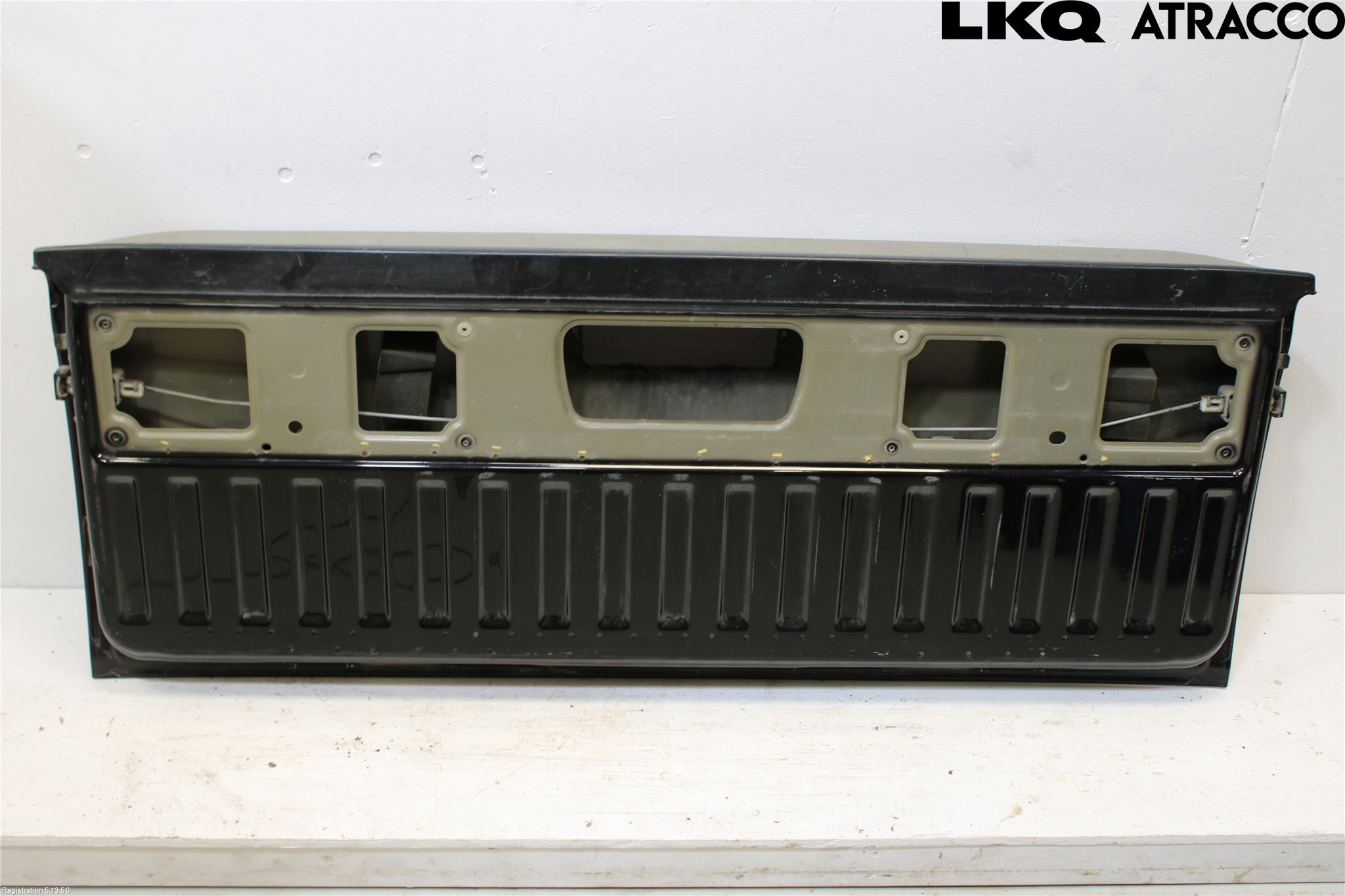 Nissan NAVARA 05-16 Lasteplan Luke Bak