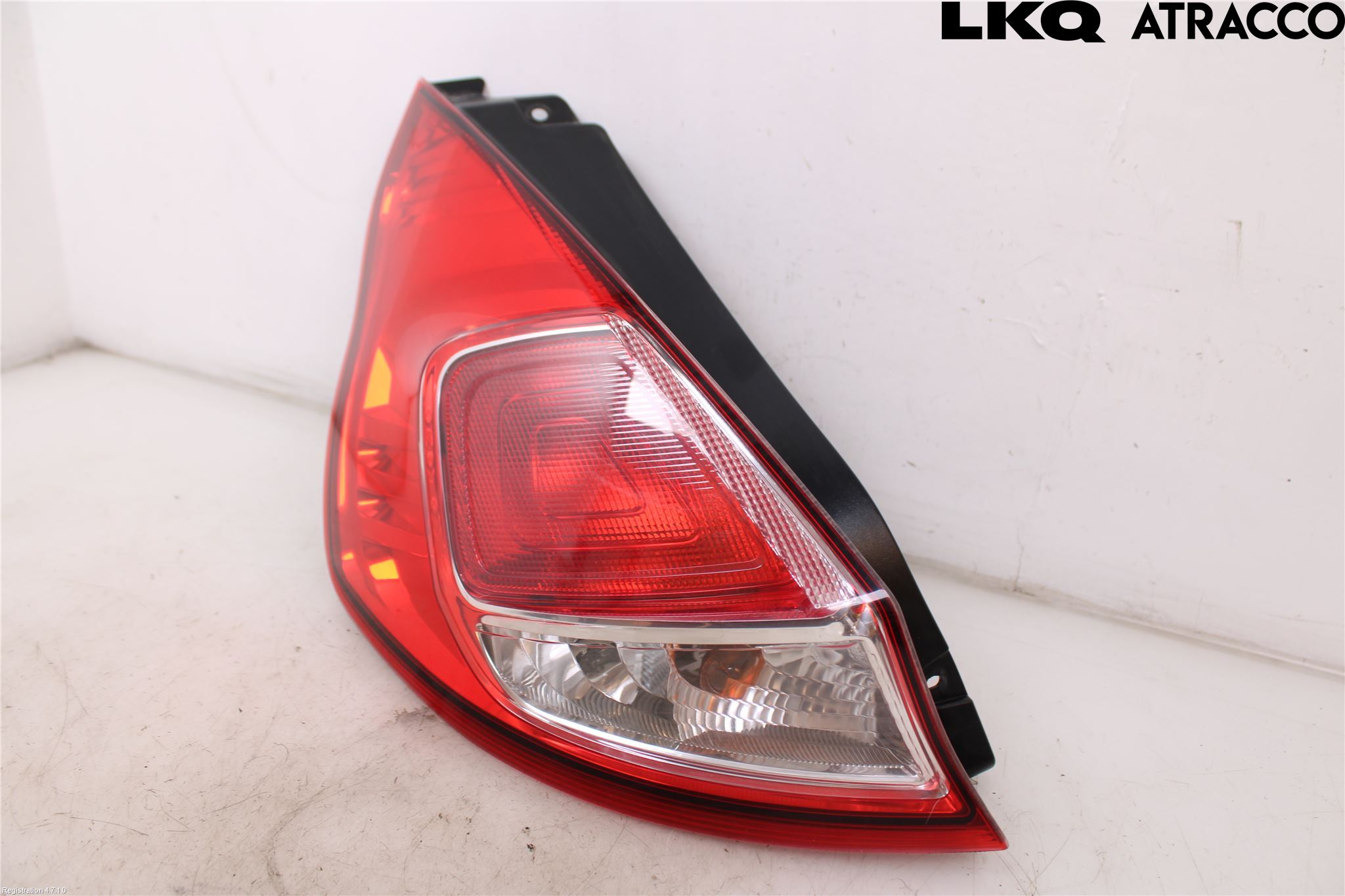 Ford FIESTA 13-17 Baklykt Venstre