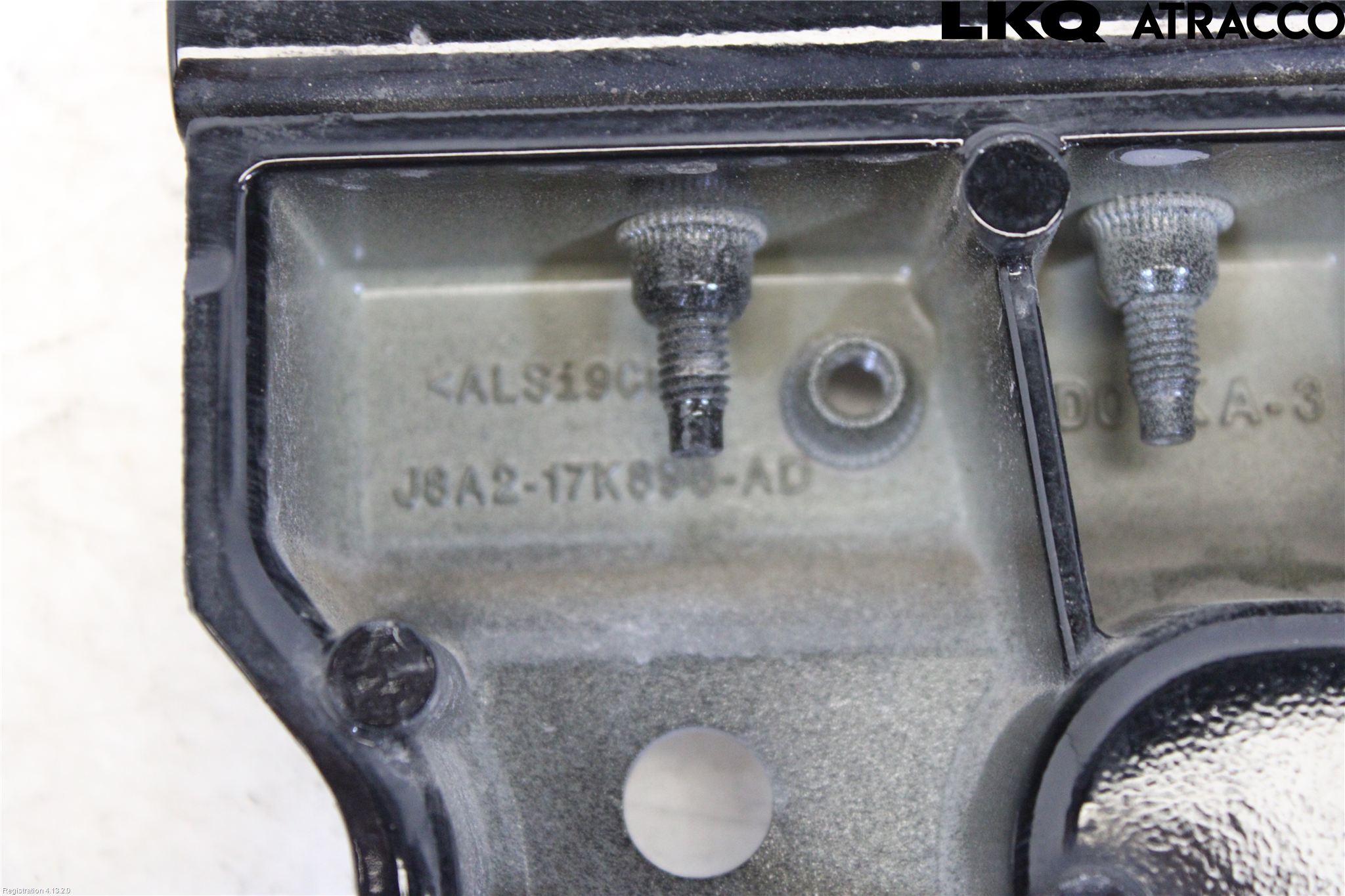 Landrover RANGE ROVER VELAR (L560) 17- Støtfangerfeste Foran Venstre