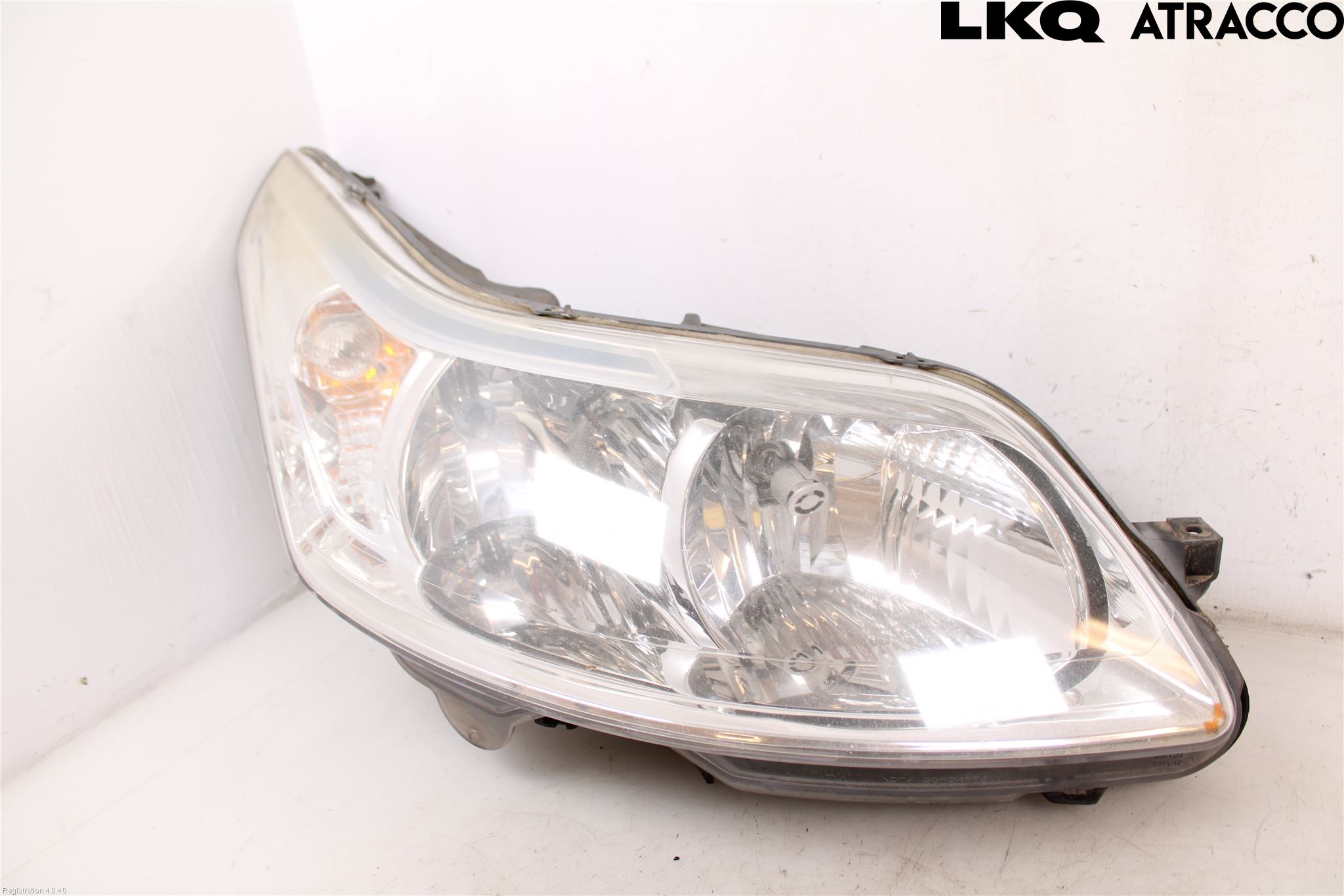 Citroen C4 I   05-10 Frontlykt Høyre