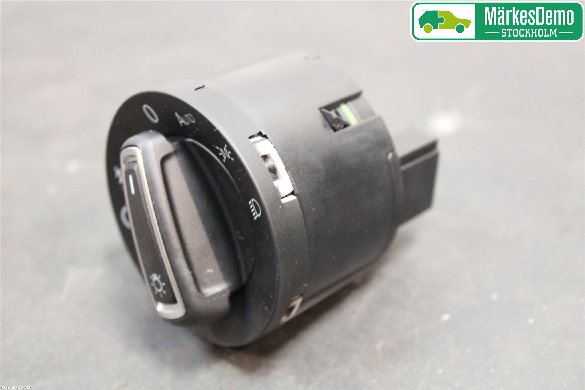 Volkswagen VW GOLF / E-GOLF VII 13-20 Bryter Hovedlys