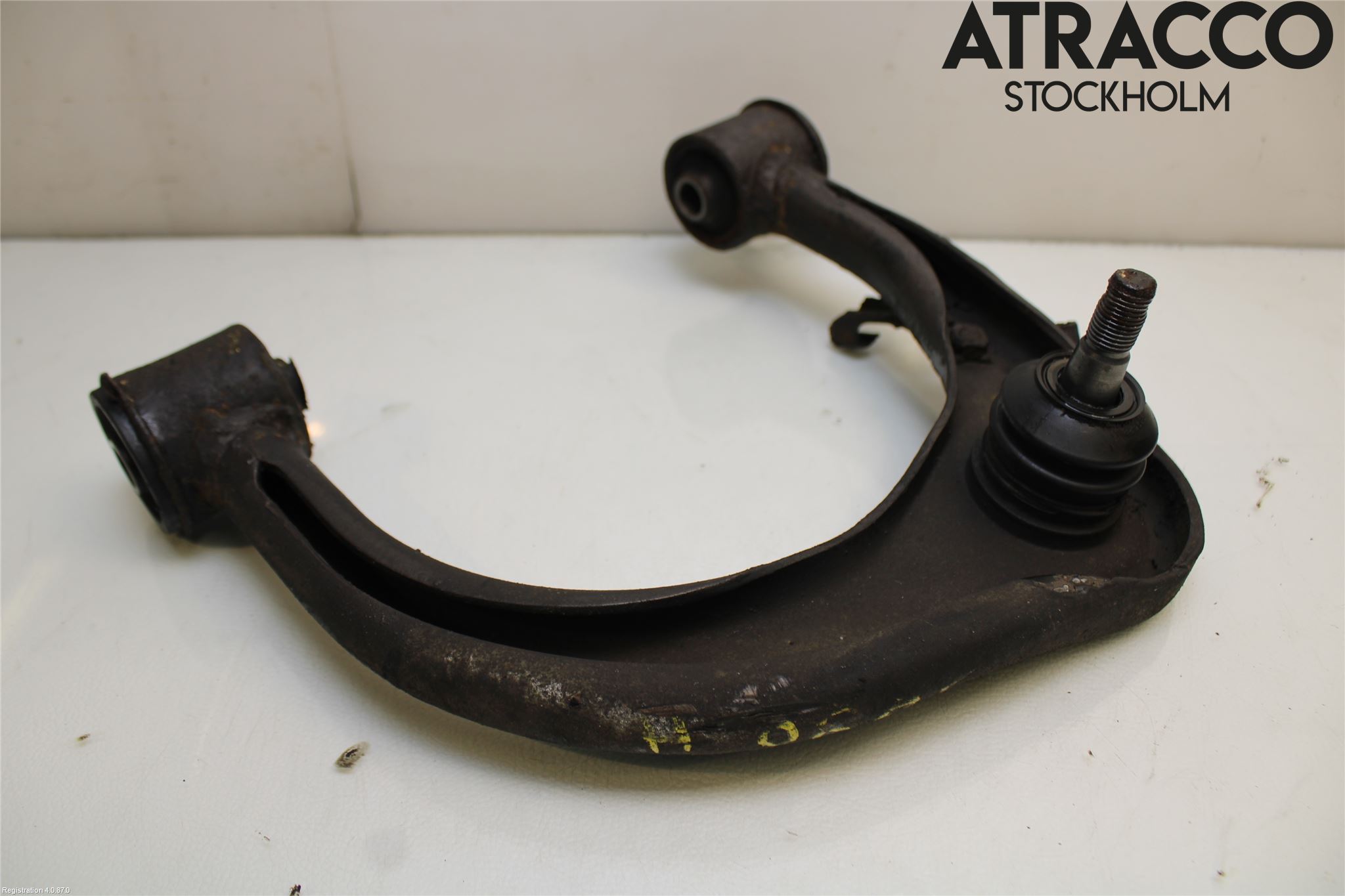 Toyota HILUX 05-16 Bærearm Foran Høyre Øvre