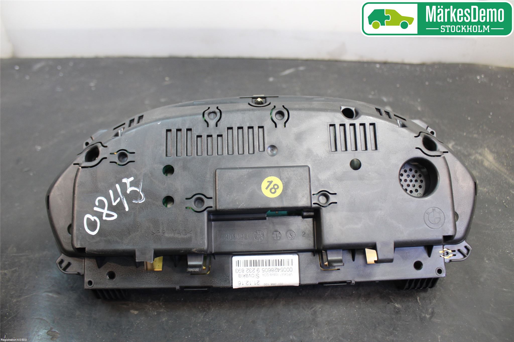 BMW 3 F30/F31/F80 12-19 Instr Kombinert