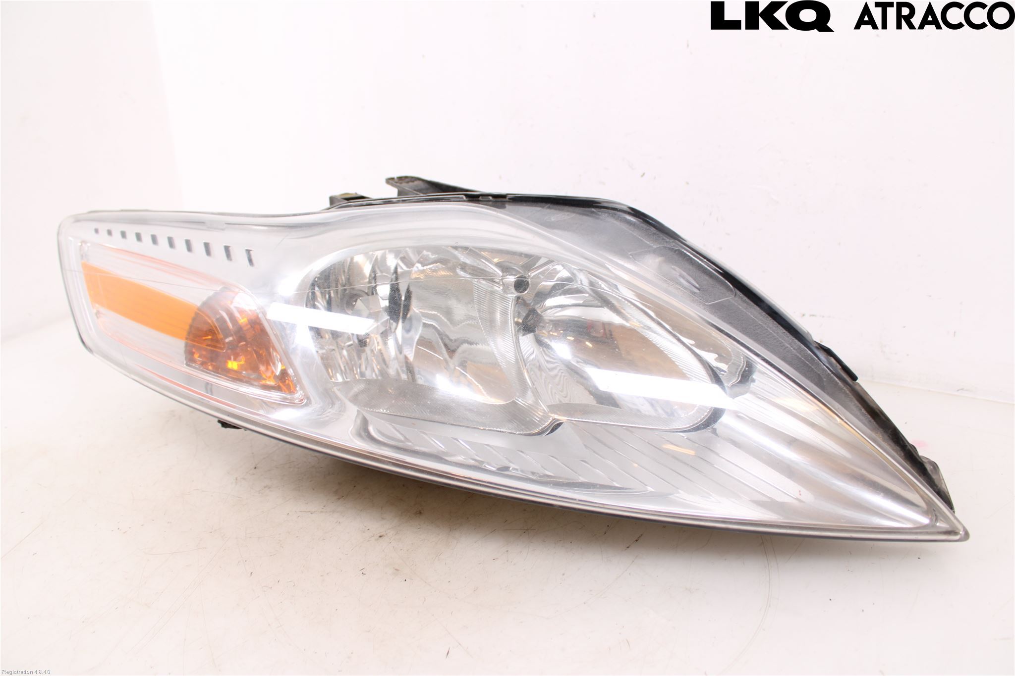 Ford MONDEO 15-22 Frontlykt Høyre