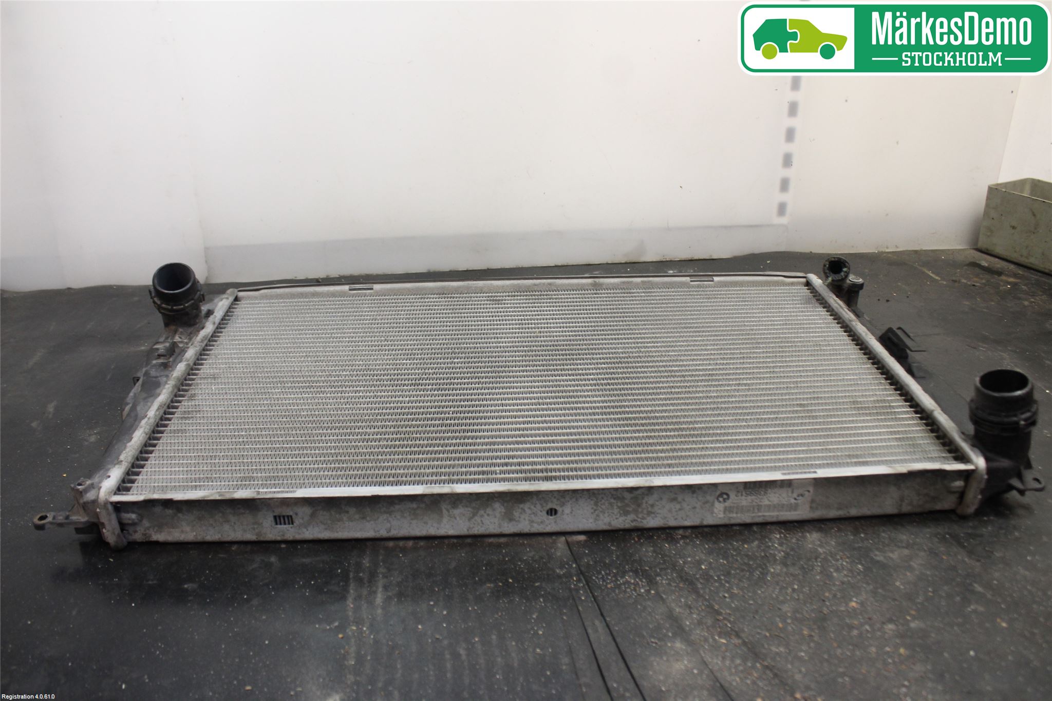 BMW 3 E90/91 SED/TOU 05-12 Radiator Automat