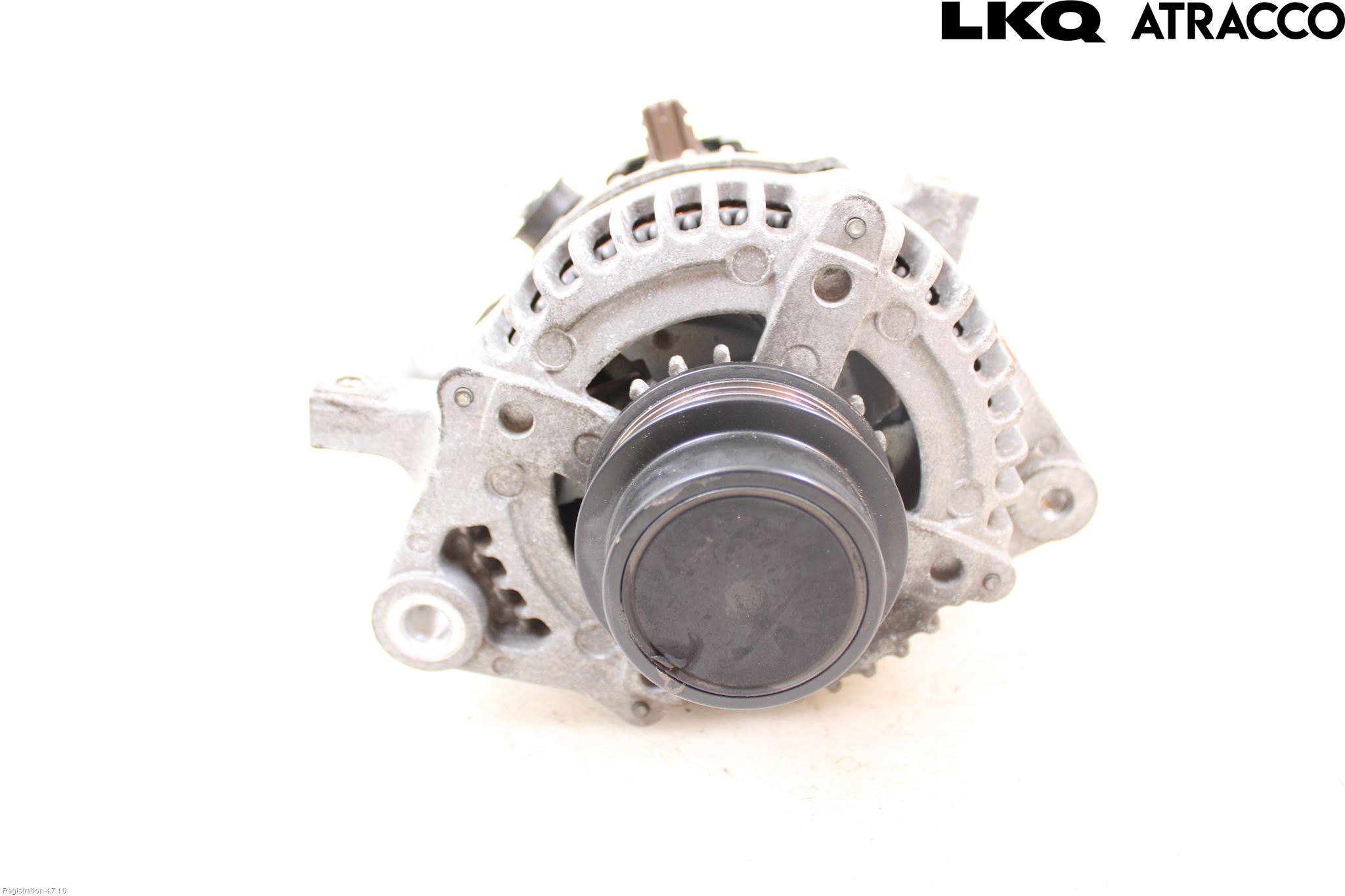 Toyota VERSO-S 11-16 Dynamo