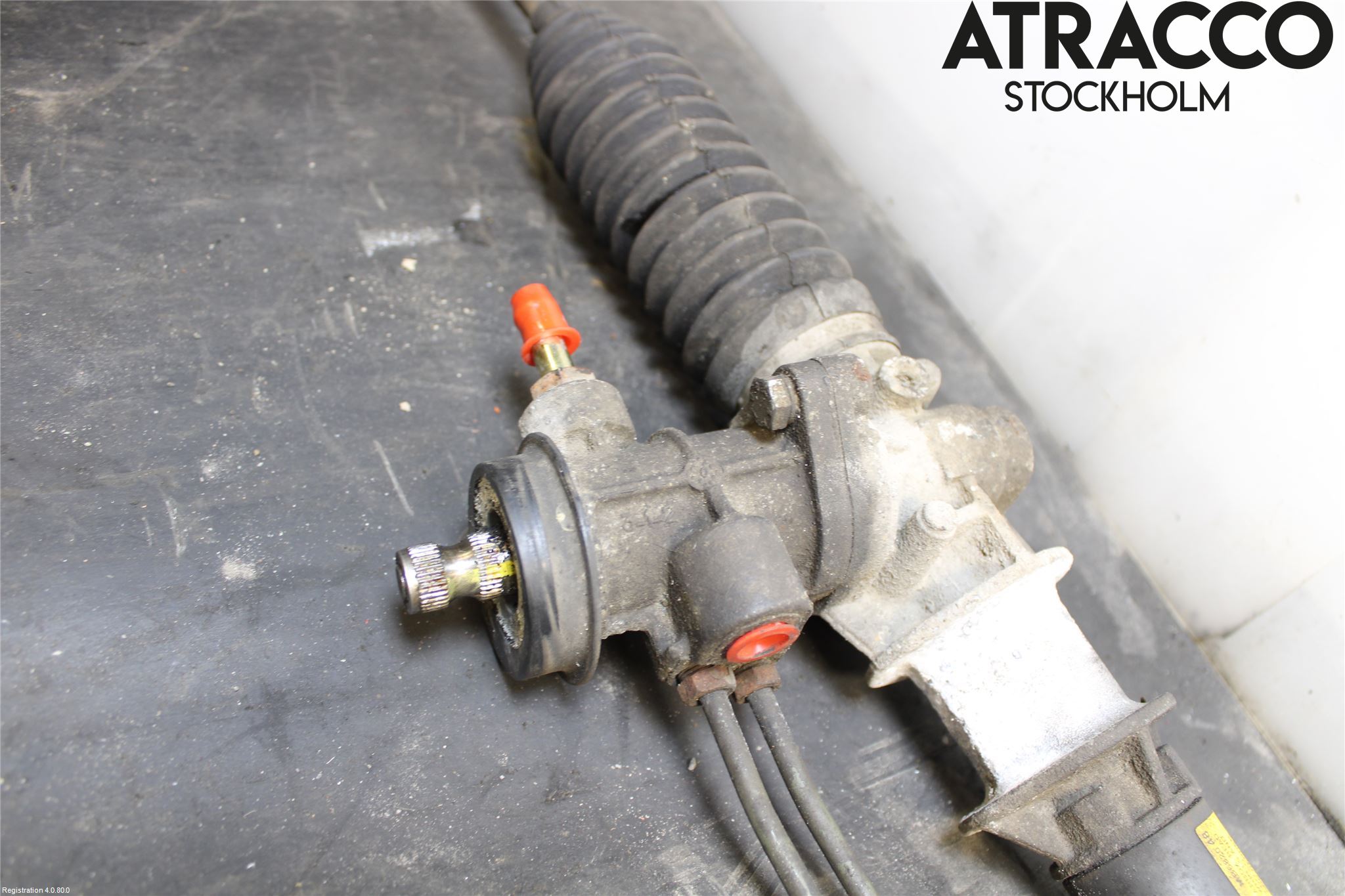 Mitsubishi SPACE STAR 98-05 Servo Snekke - Tannstang