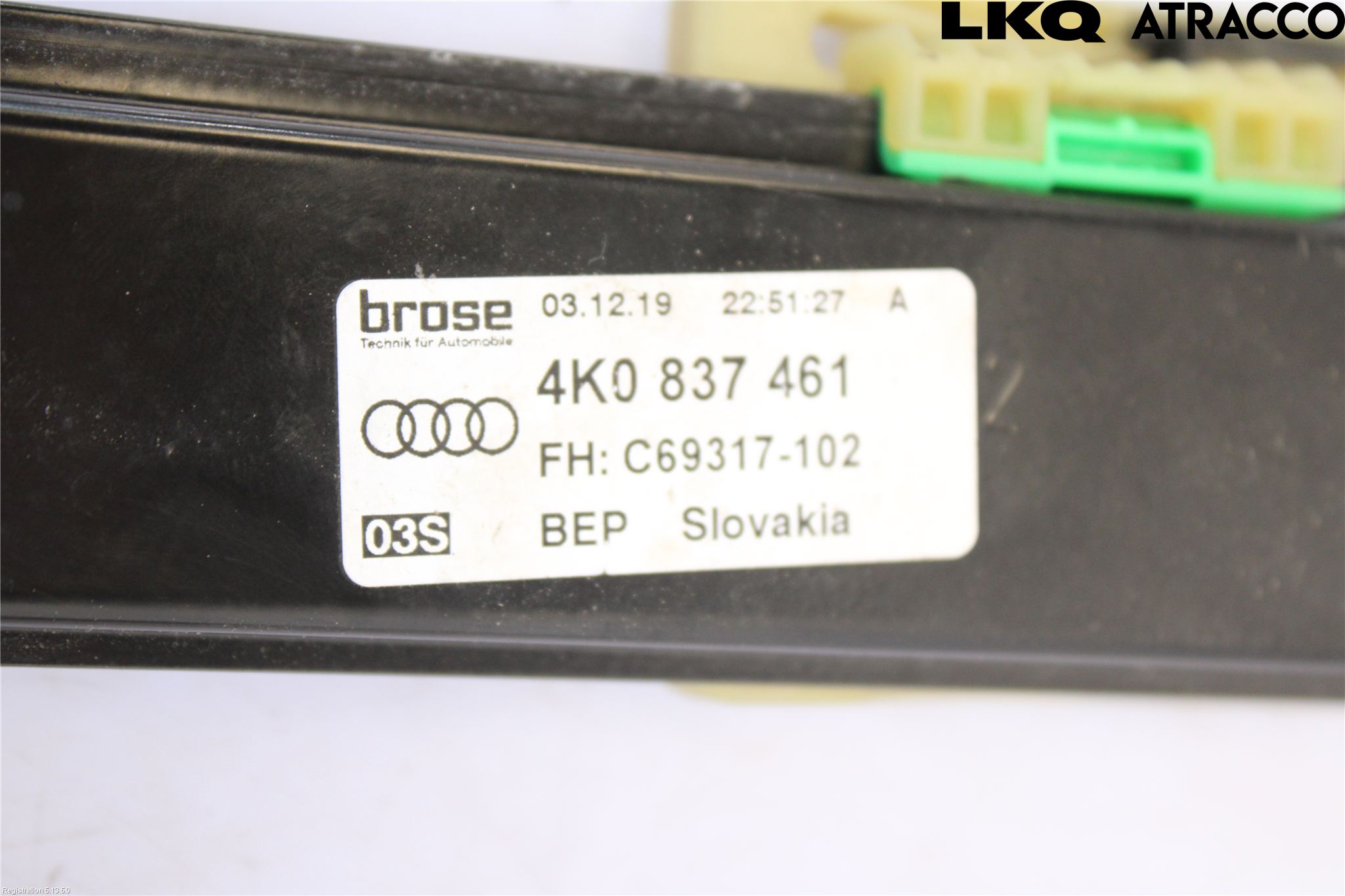 Audi A6 F2/C8 19- Vindusheis