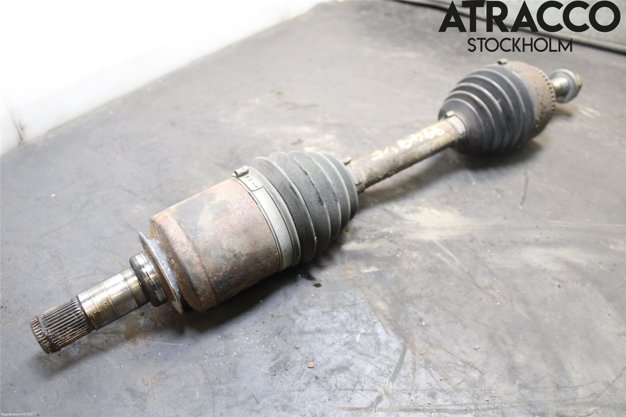 Mercedes-Benz MB ML (W163) 97-05 Drivaksel Foran Kompl Venstre