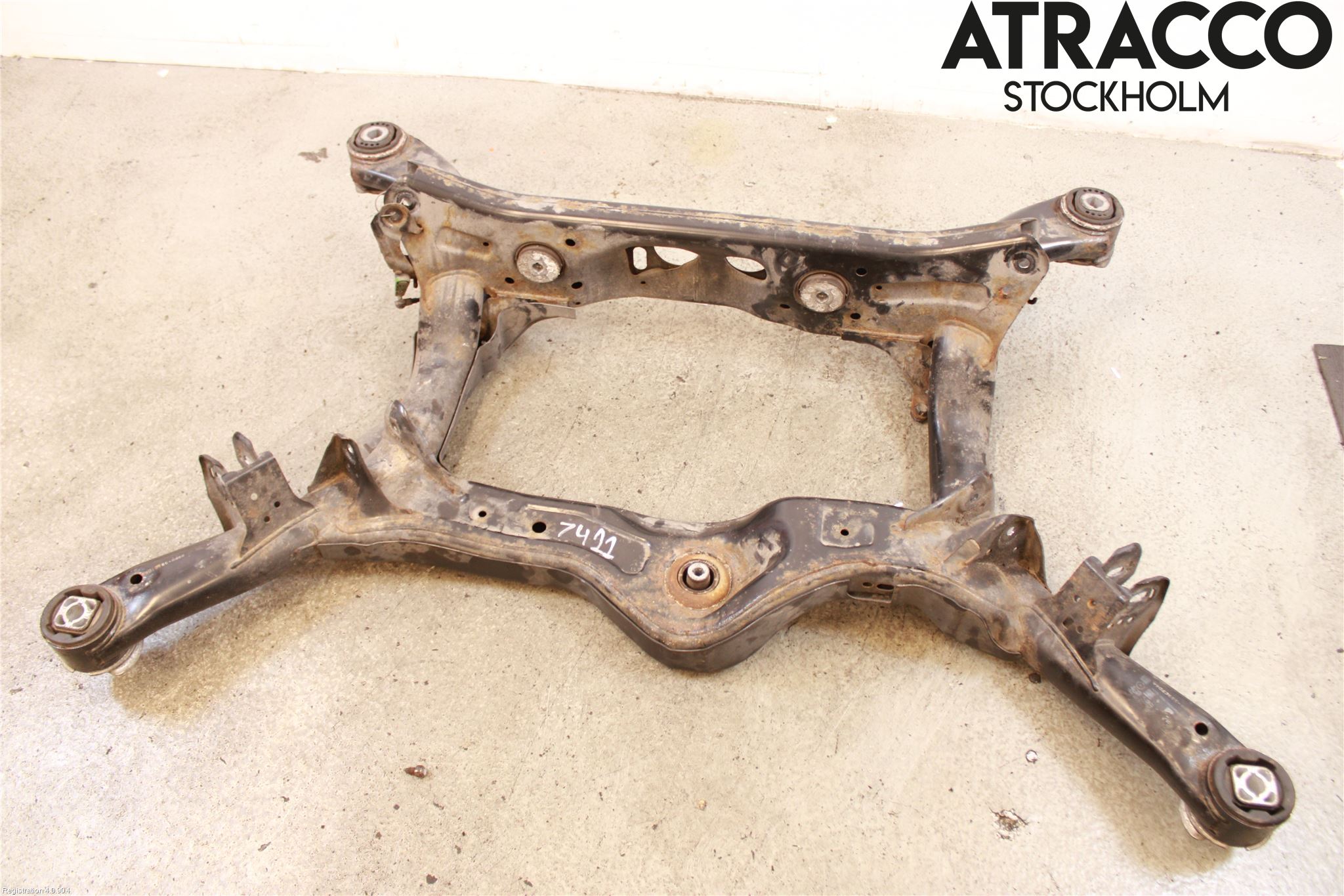 Audi A7/S7 4G 11-17 Bakaksel Feste Travers-Ramme