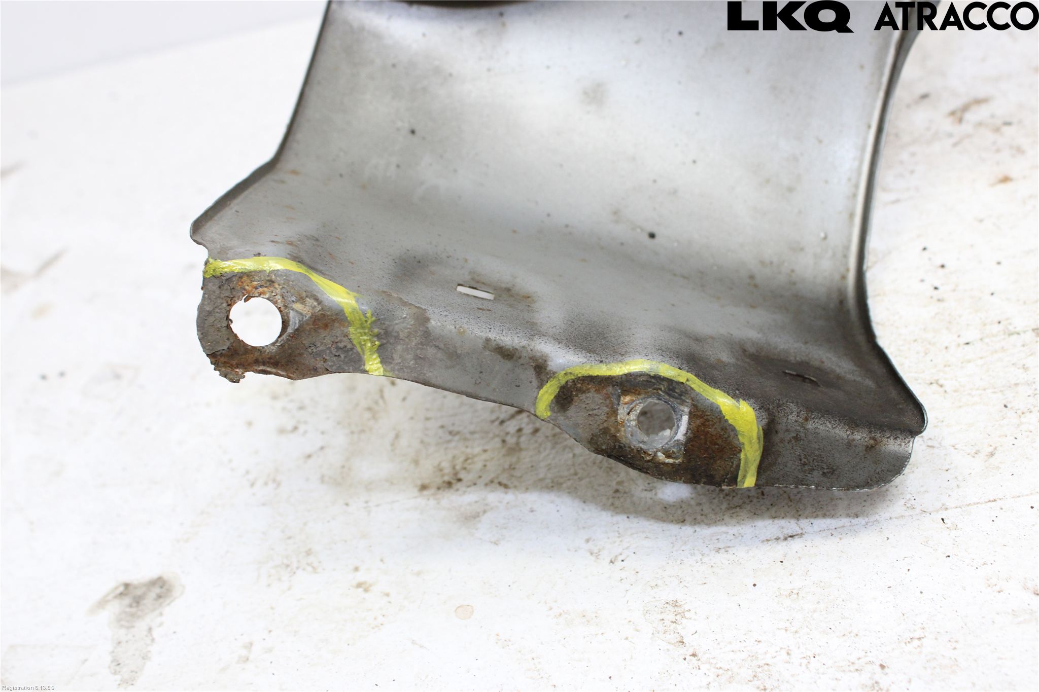 Toyota AURIS 13-19 Skjerm Foran Venstre