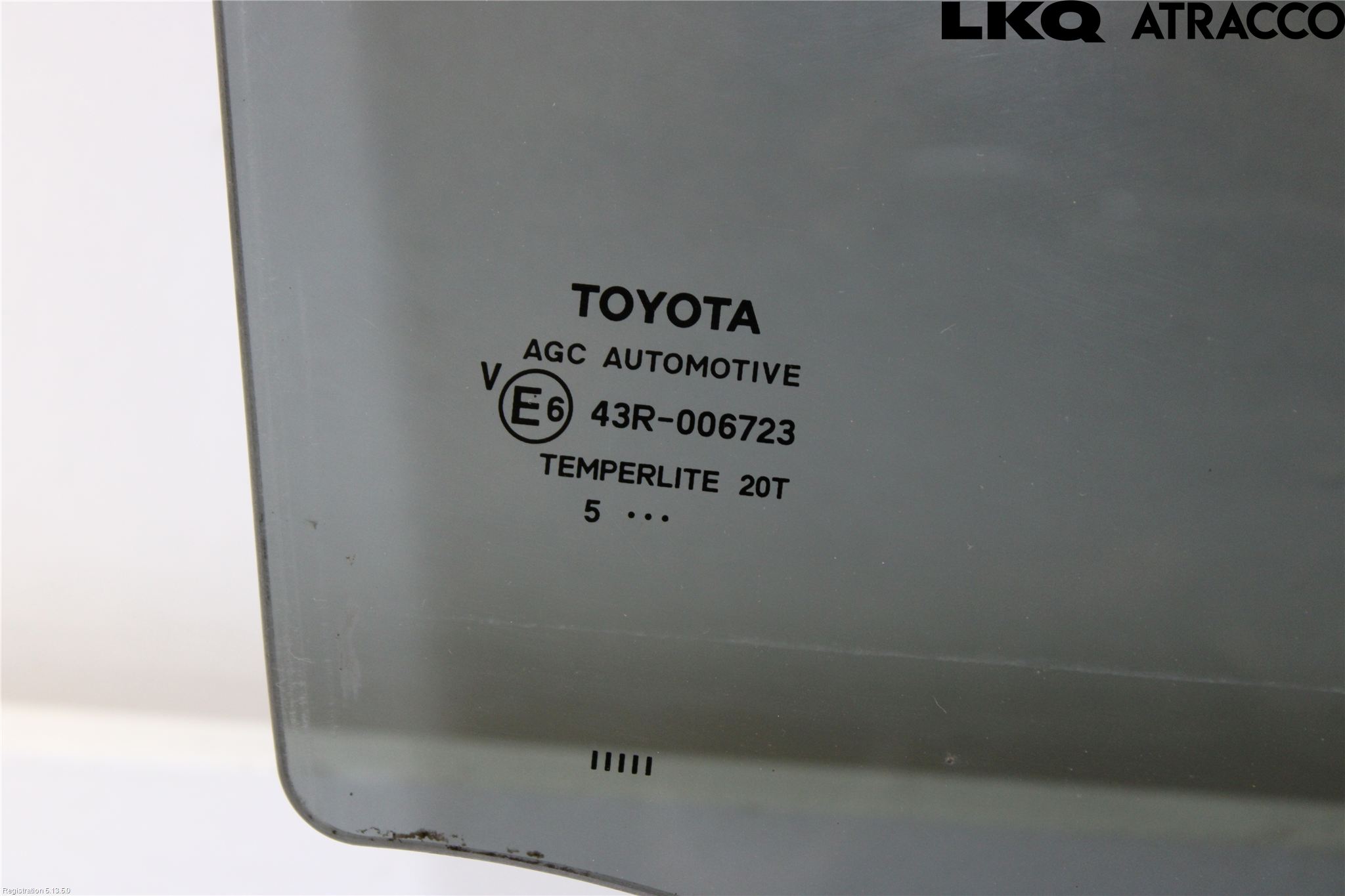 Toyota AVENSIS 16-18 Dørrute Bak Høyre 4Dørs