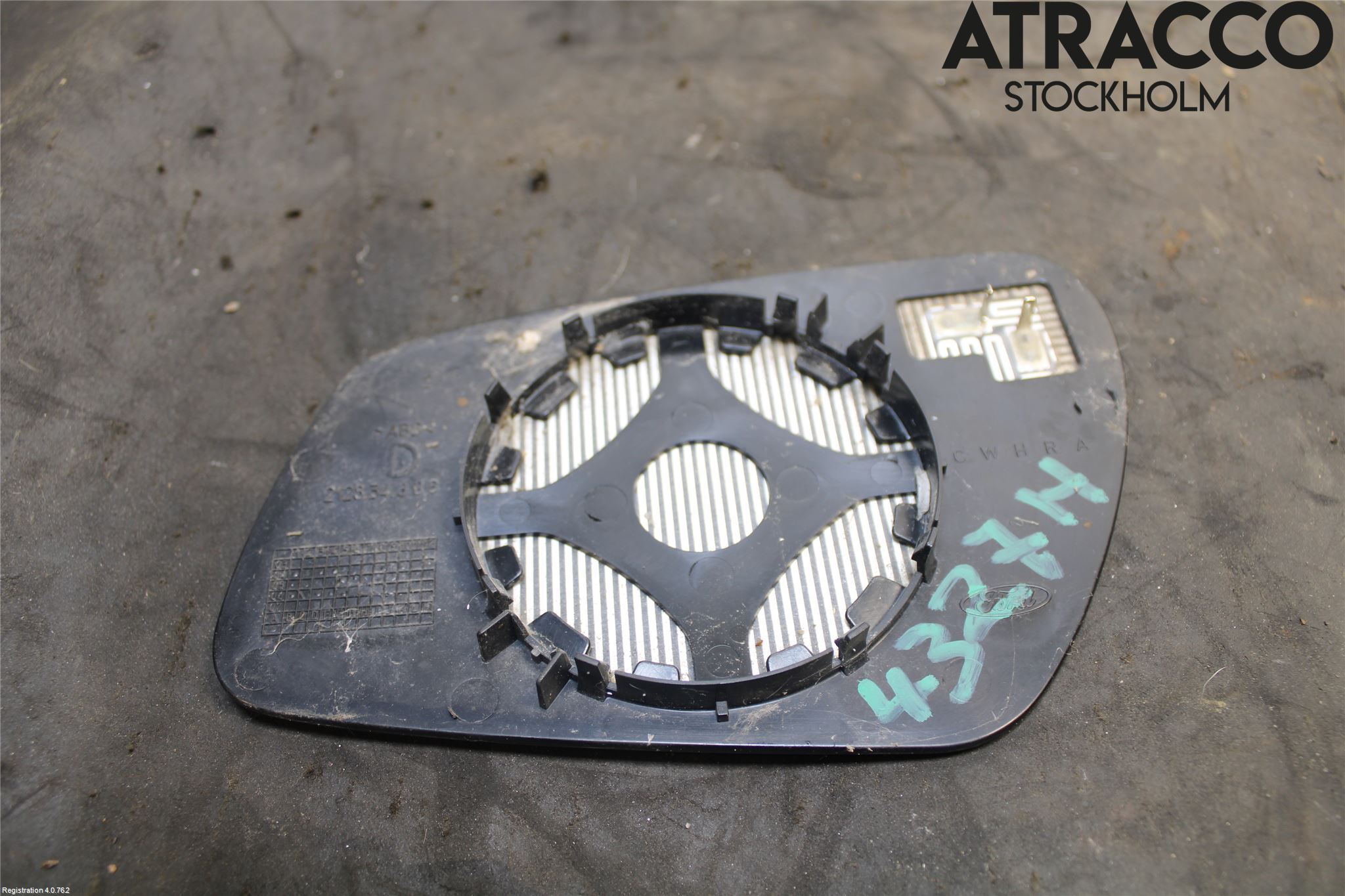 Ford FOCUS     04-07 Speil Glass H
