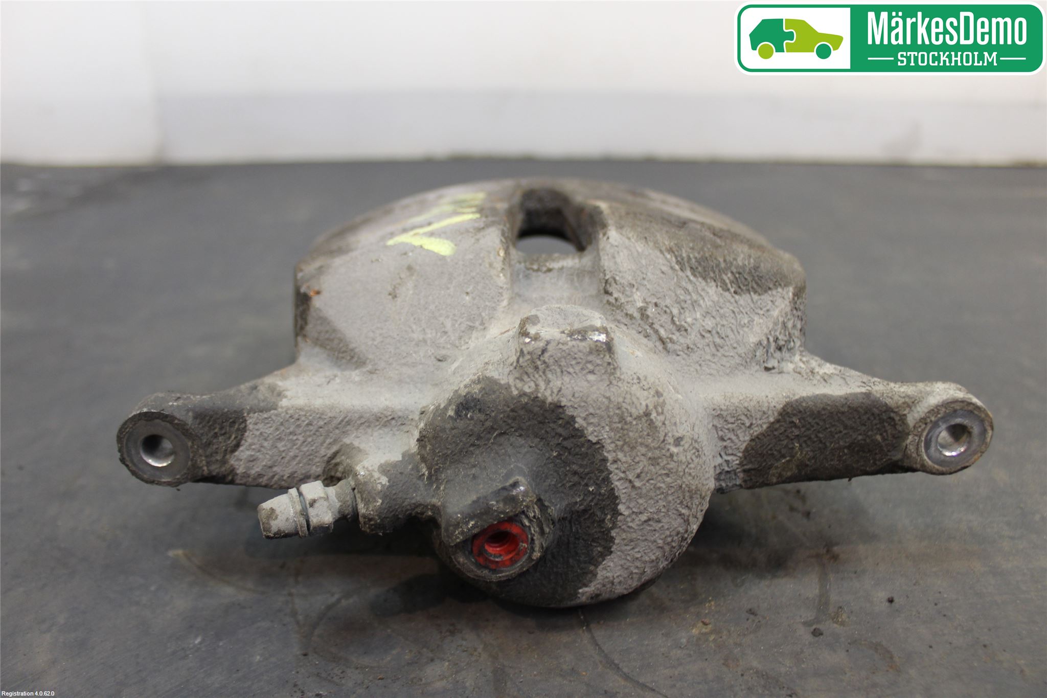 Volkswagen VW PASSAT 15-19 Bremsecaliper Foran Venstre