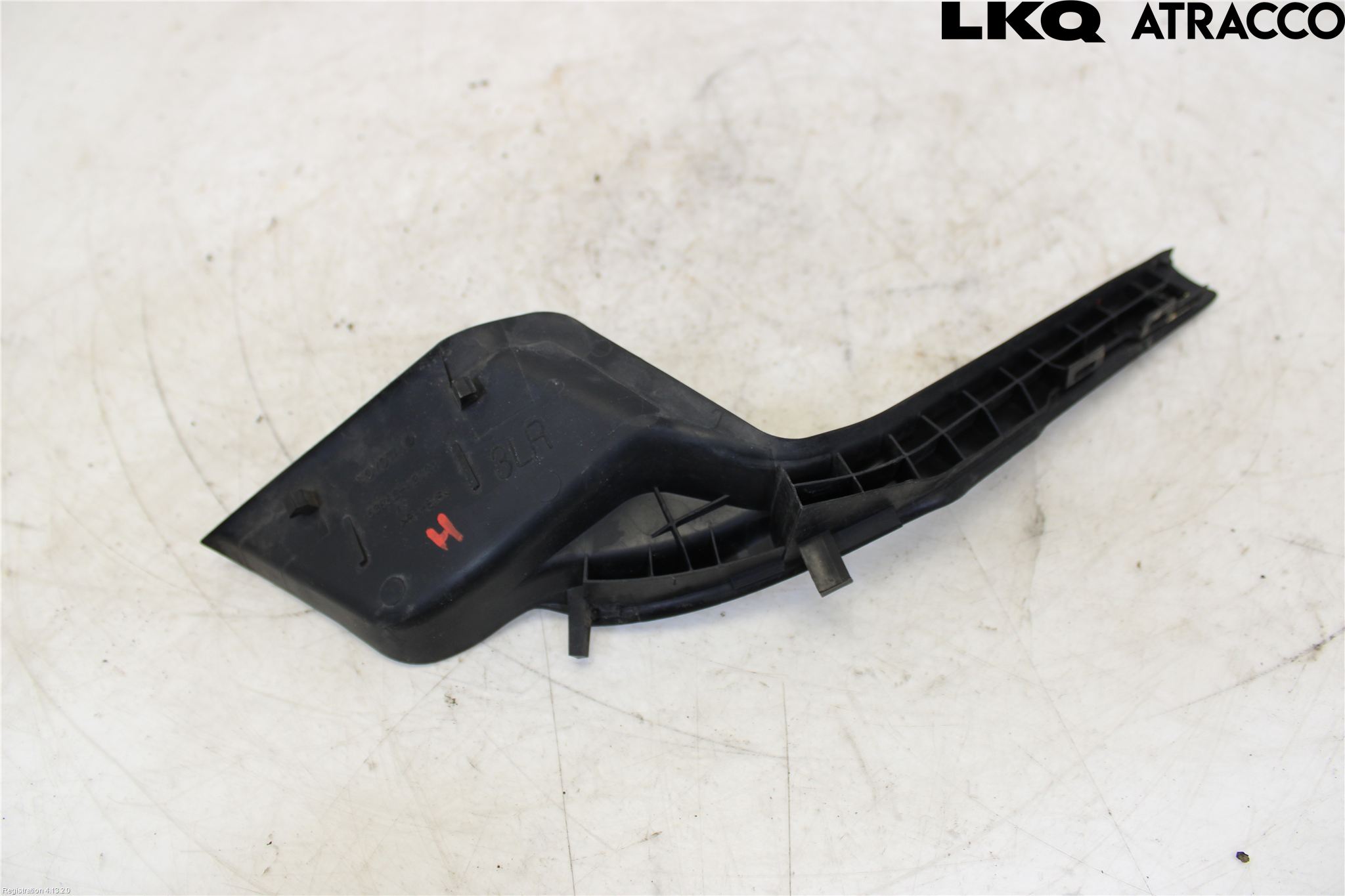 Toyota RAV4 19- Visker Deksel-Grill-Under Frr