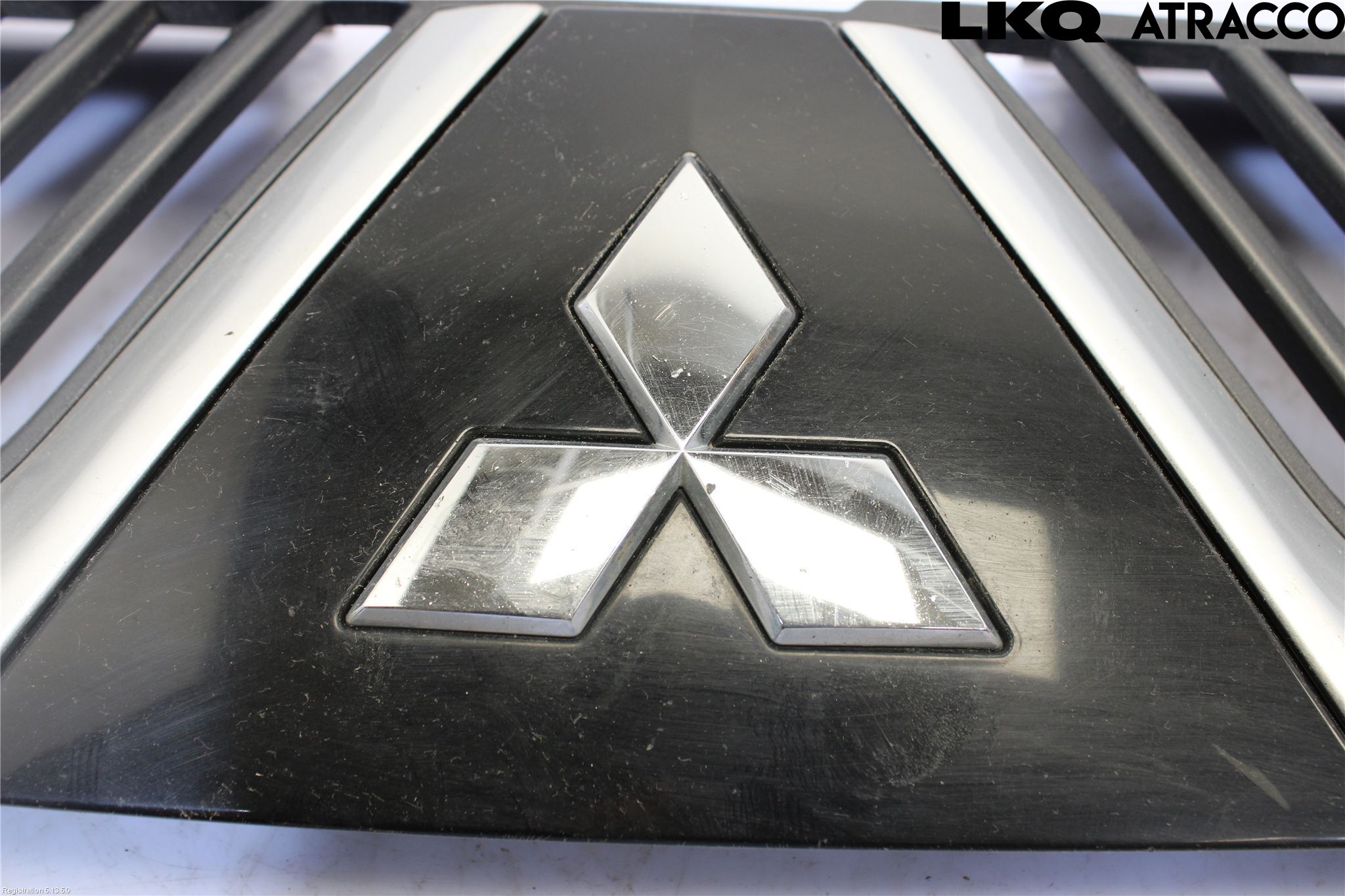 Mitsubishi OUTLANDER 07-12 Grill-Gitter