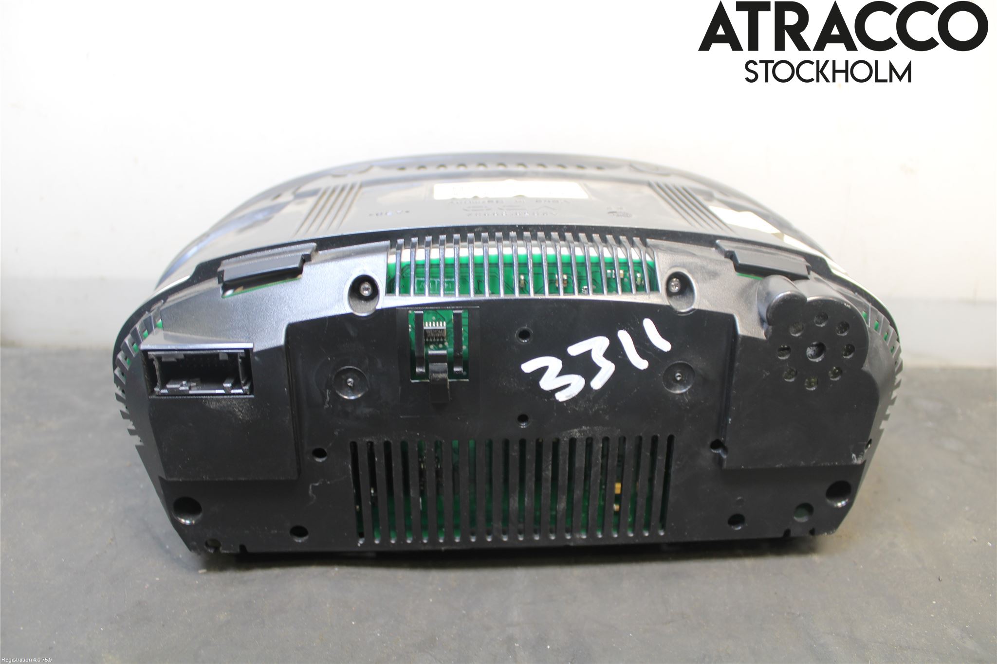 BMW 5 E60/61 Sed/Tou 02-10 Instr Kombinert