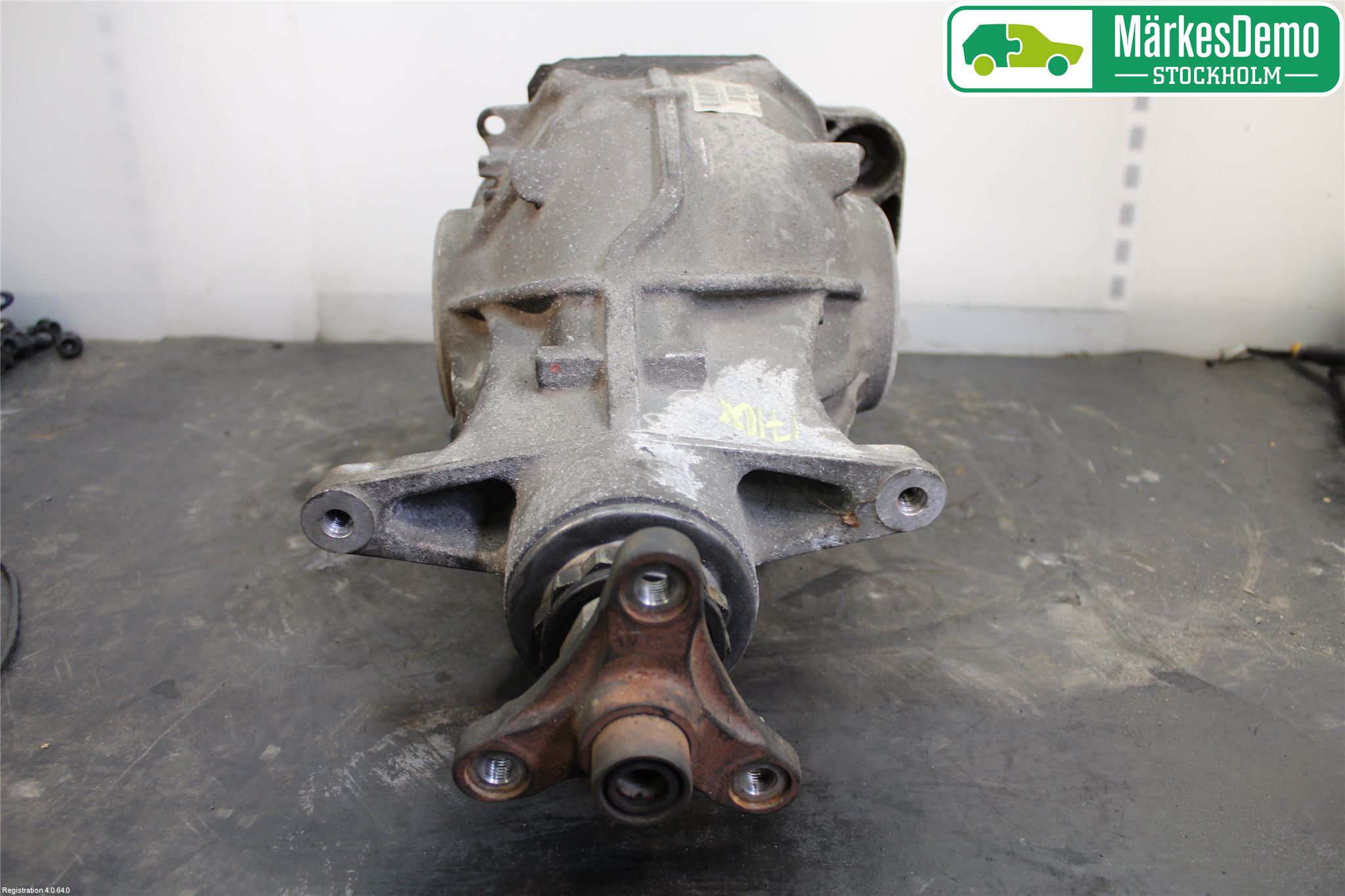 BMW 6 F12/F13 10-18 Bakaksel Kardang Bak -Diff