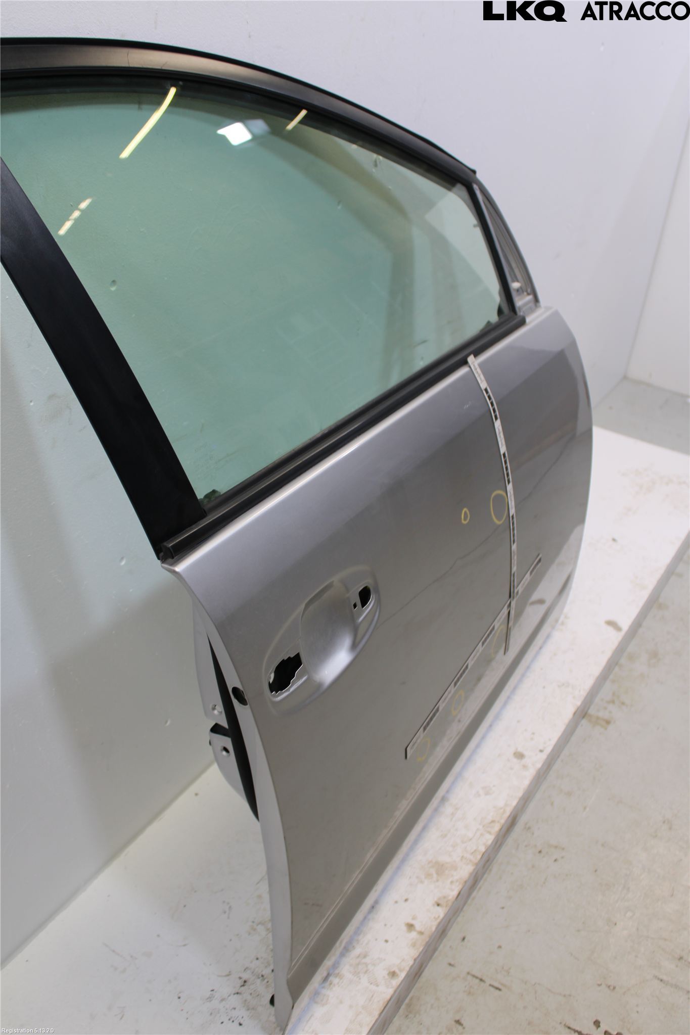 Toyota PRIUS NWH20 04-08 Dør 4D Foran Høyre