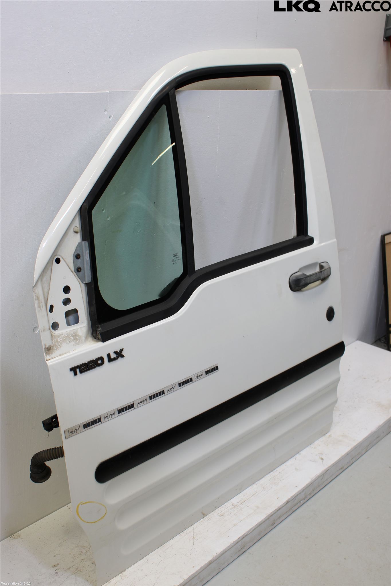 Ford TRANSIT CONNECT 03-08 Dør 4D Foran Venstre