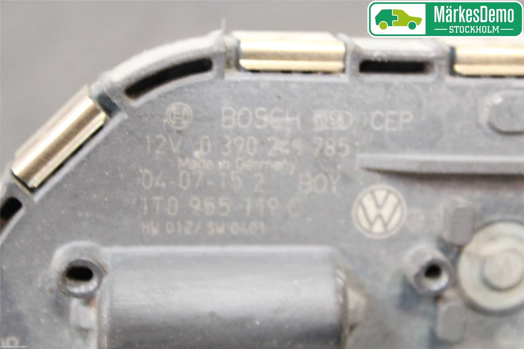 Volkswagen VW TOURAN 03-10 Viskermotor Frontrute
