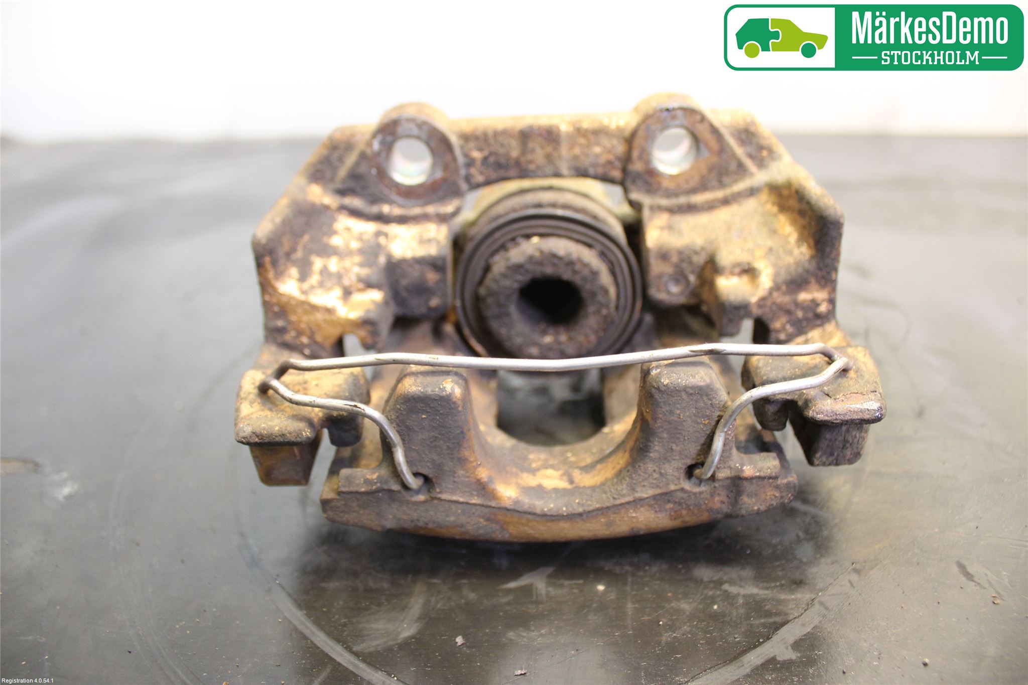 Saab 900      94-98 Bremsecaliper Foran Venstre