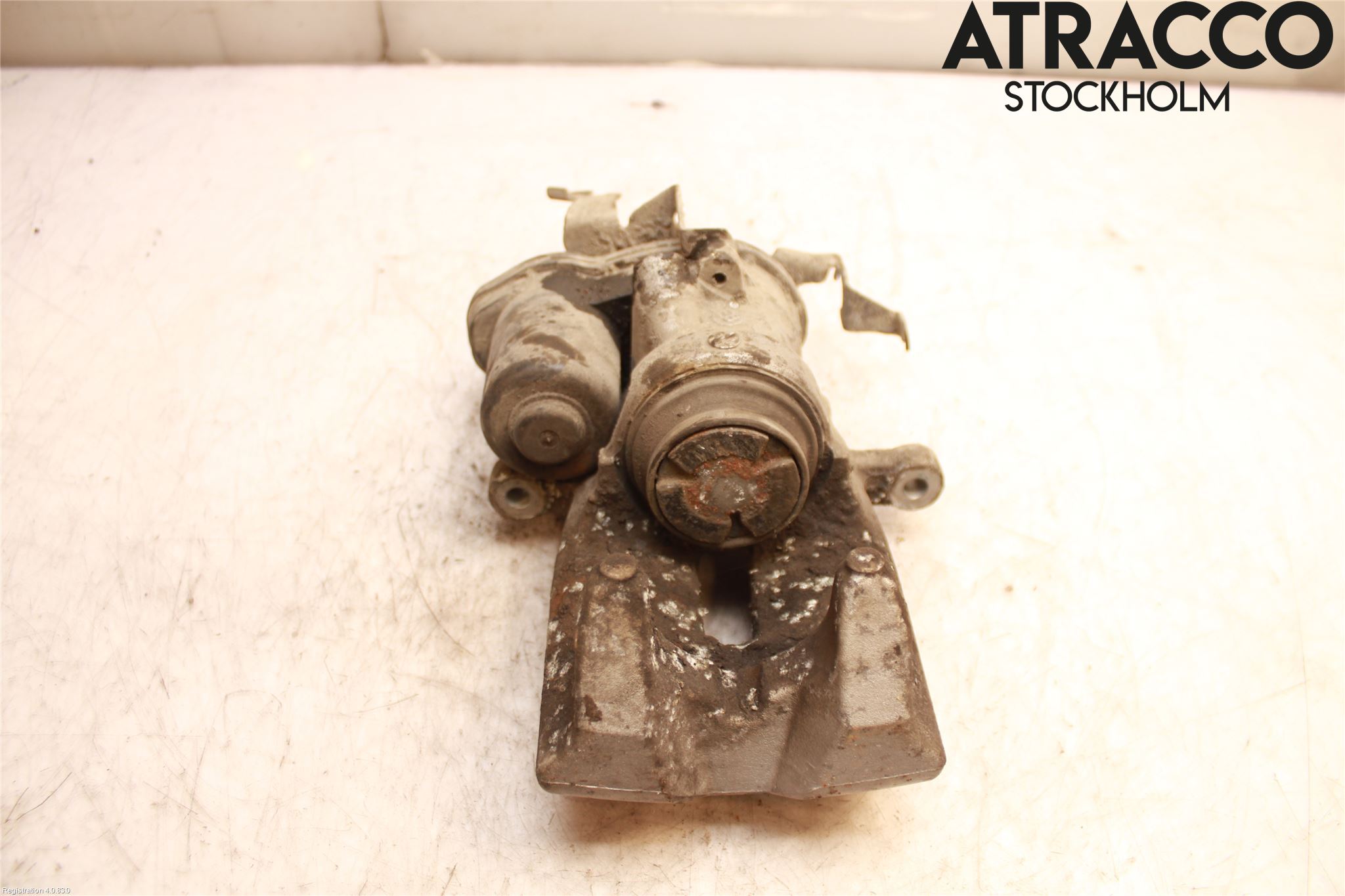 BMW 5 G30/G31/F90 17-23 Bremsecaliper Bak Høyre