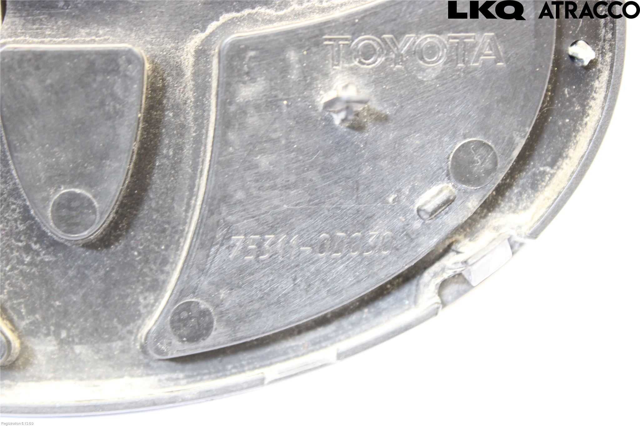 Toyota YARIS XP90 06-11 Emblem