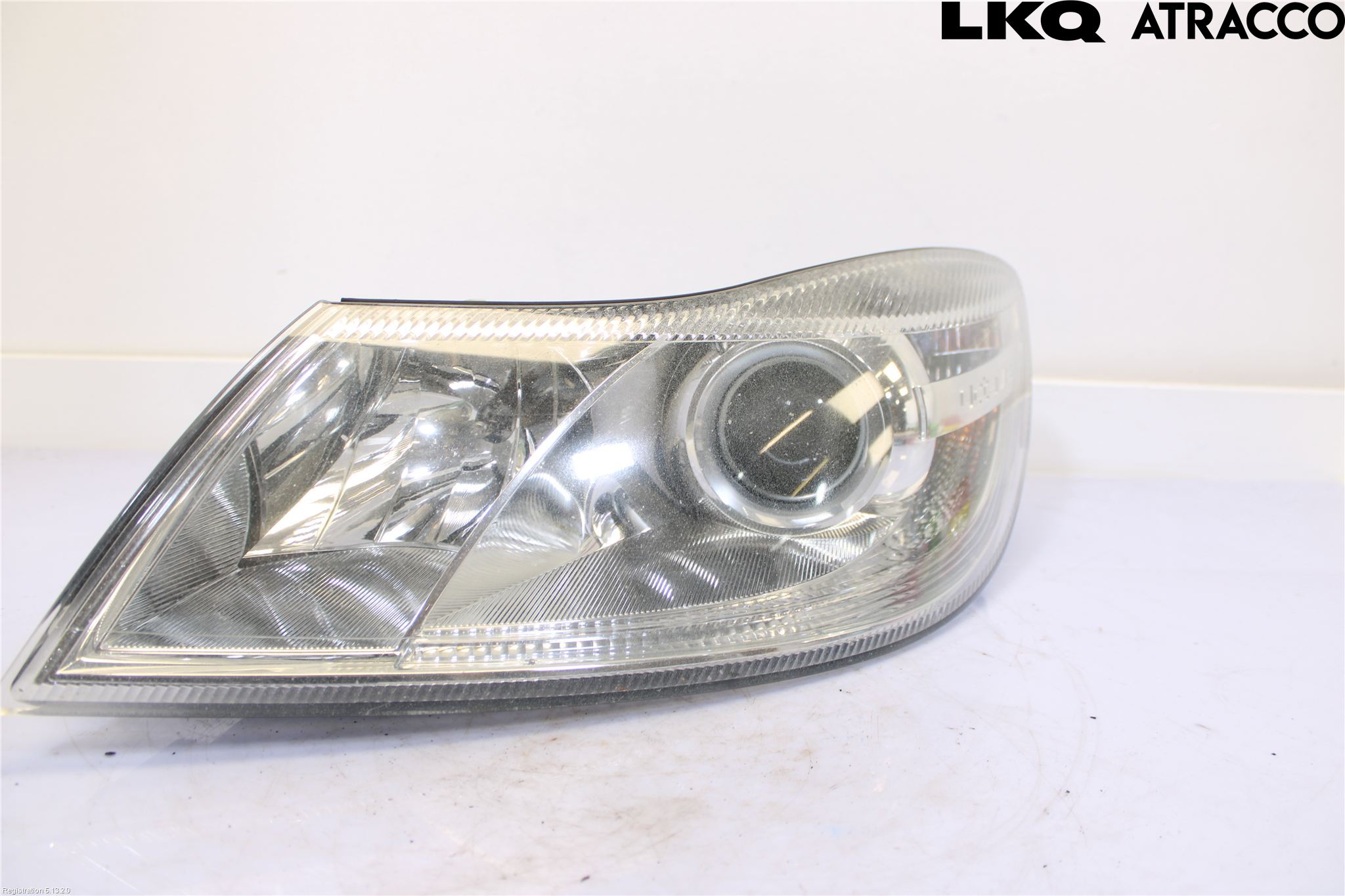 Skoda OCTAVIA (1Z) 05-13 Frontlykt Venstre