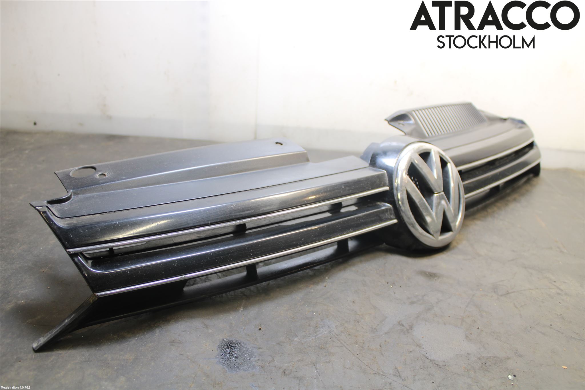 Volkswagen VW GOLF VI 09-13 Grill Komplett
