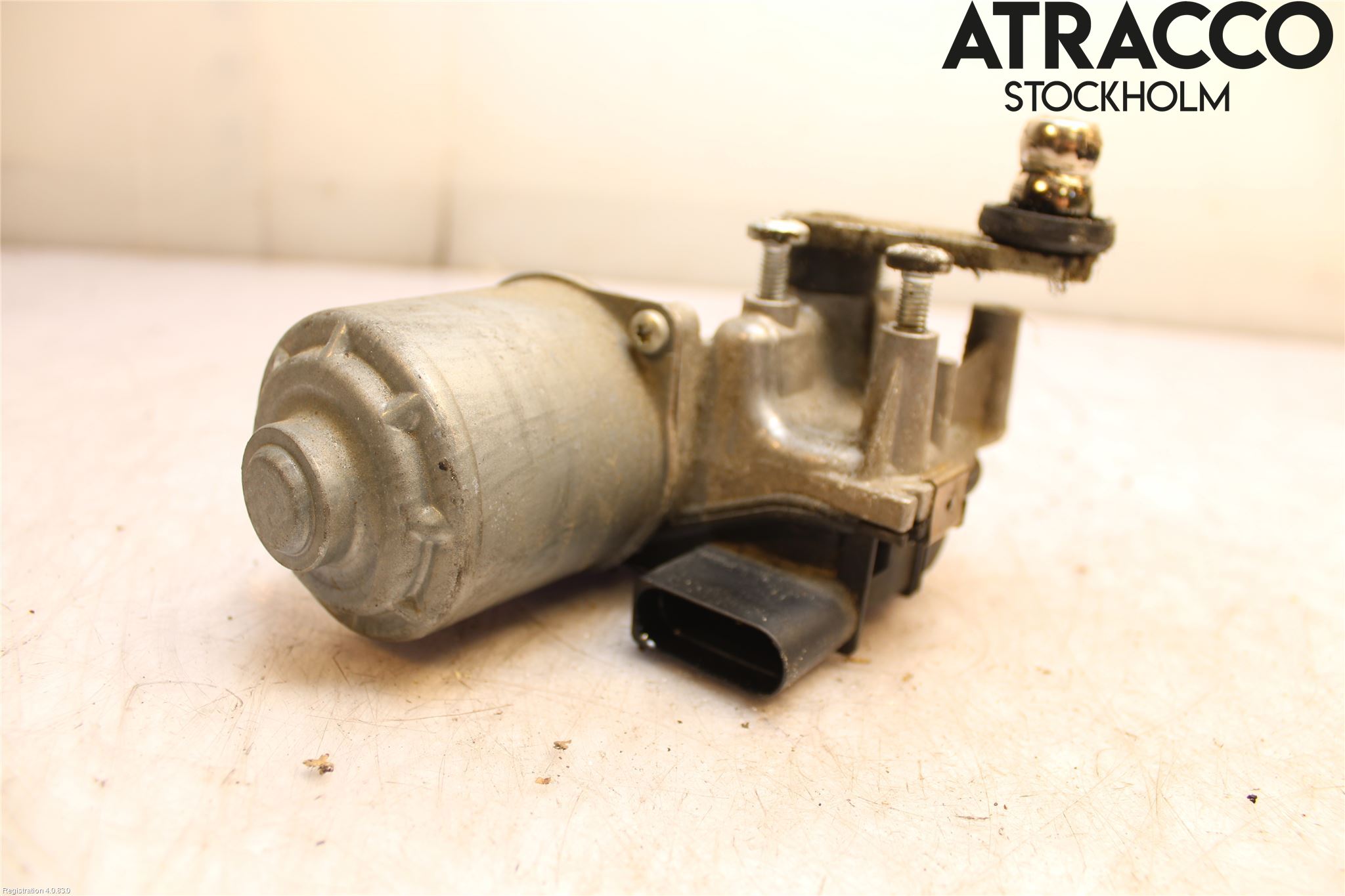Mercedes-Benz MB E-KLASS (W213) 16-23 Viskermotor Frontrute