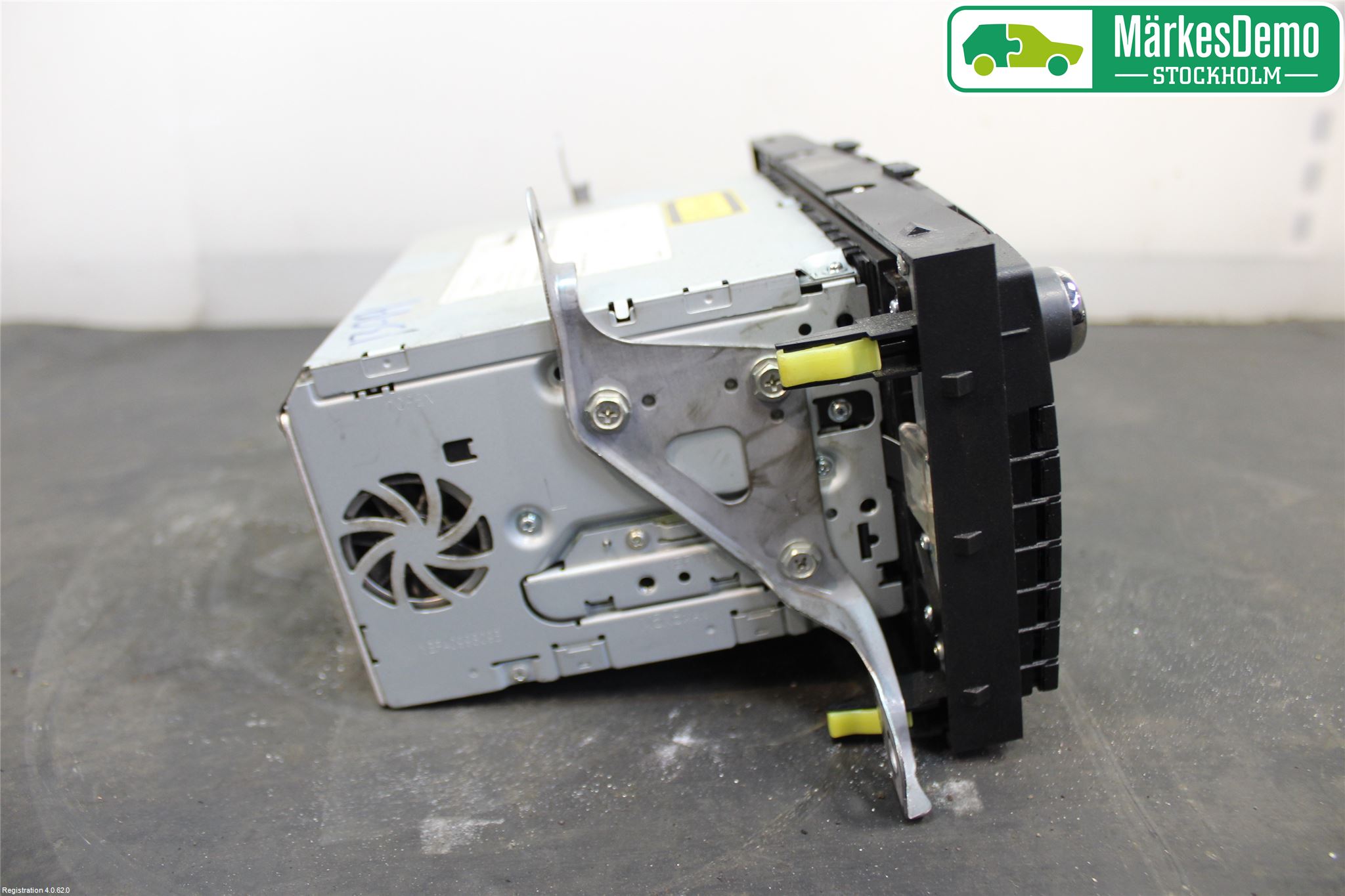 Toyota AVENSIS 09-15 Stereo Radio Med Cd