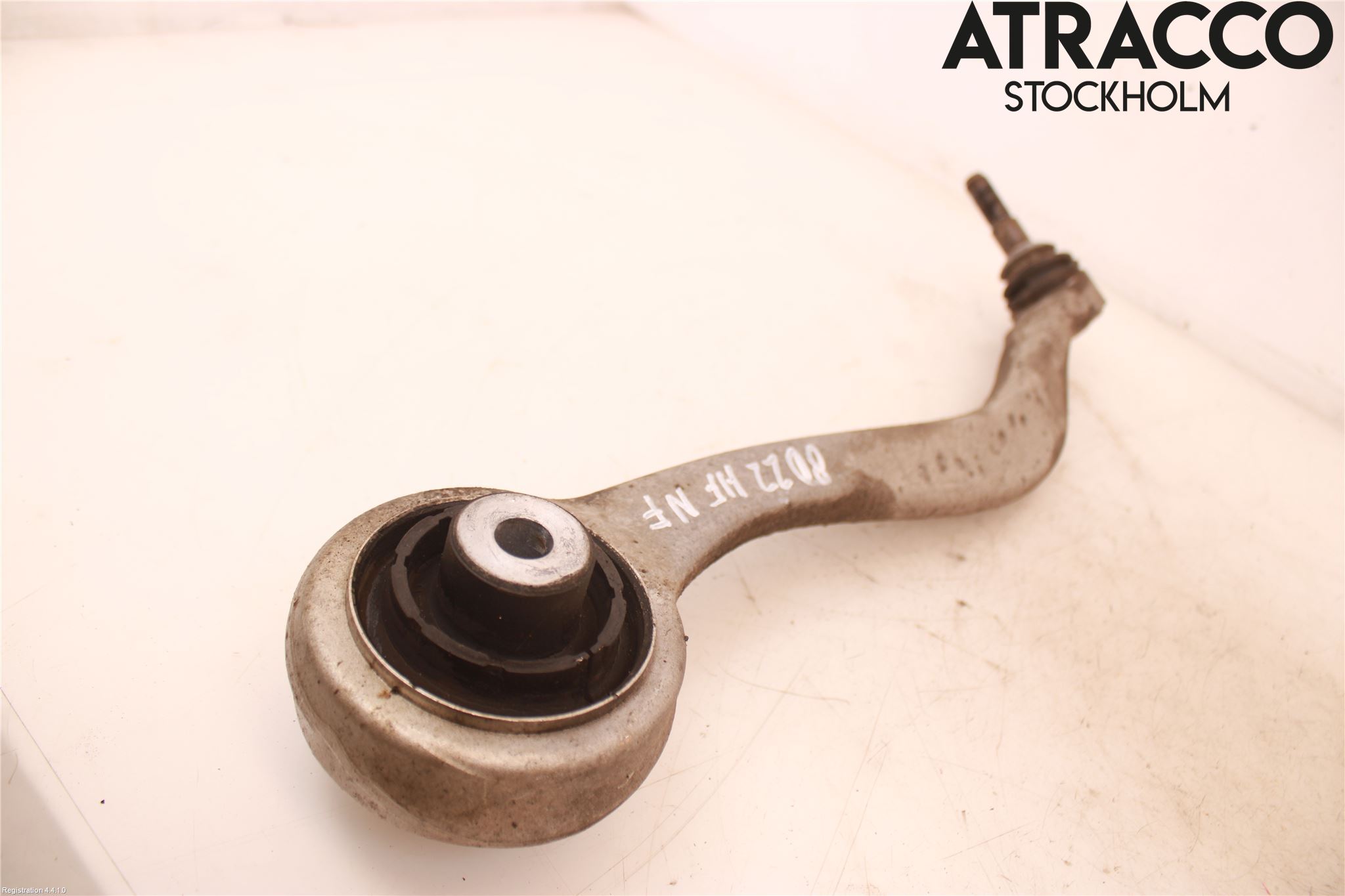 BMW 2 F22/F23/F87 Coupé/Cab 13-21 Bærearm Foran Høyre Nedre