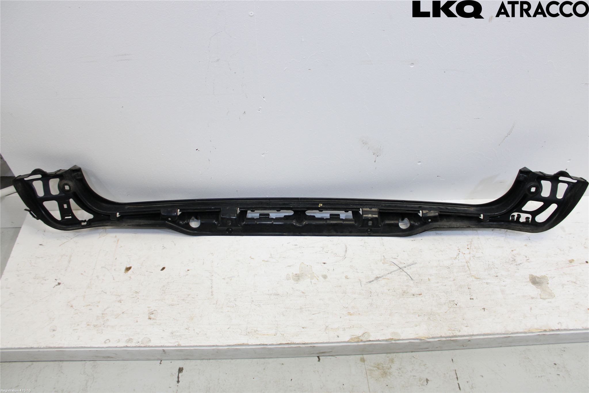 BMW 5 E60/61 Sed/Tou 02-10 Støtfanger Bak Feste