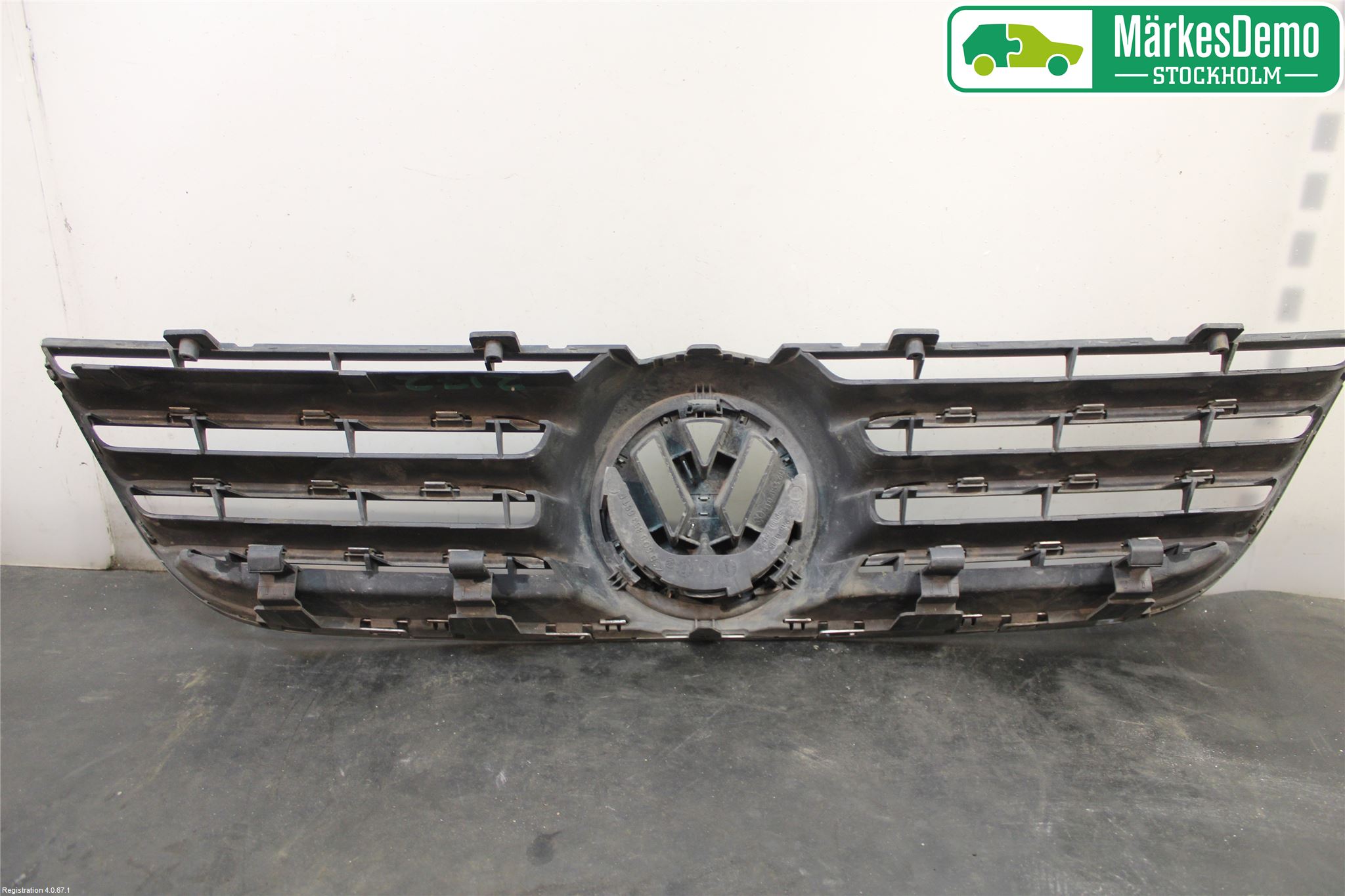 Volkswagen VW POLO 05-09 Grill Komplett