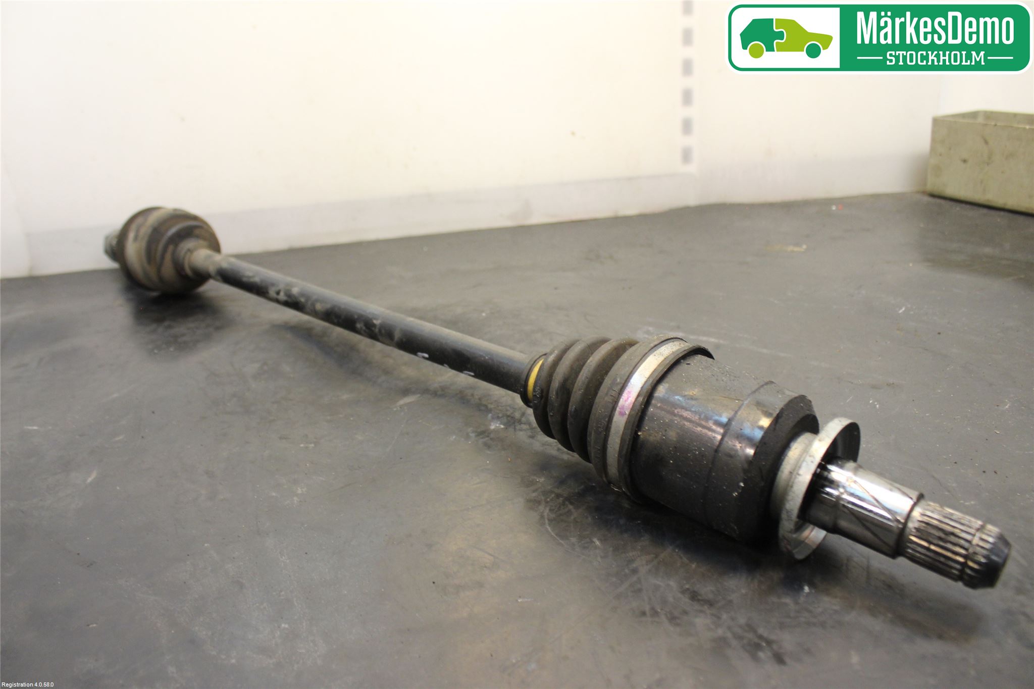 Subaru OUTBACK 15-20 Drivaksel Bak Kompl Venstre