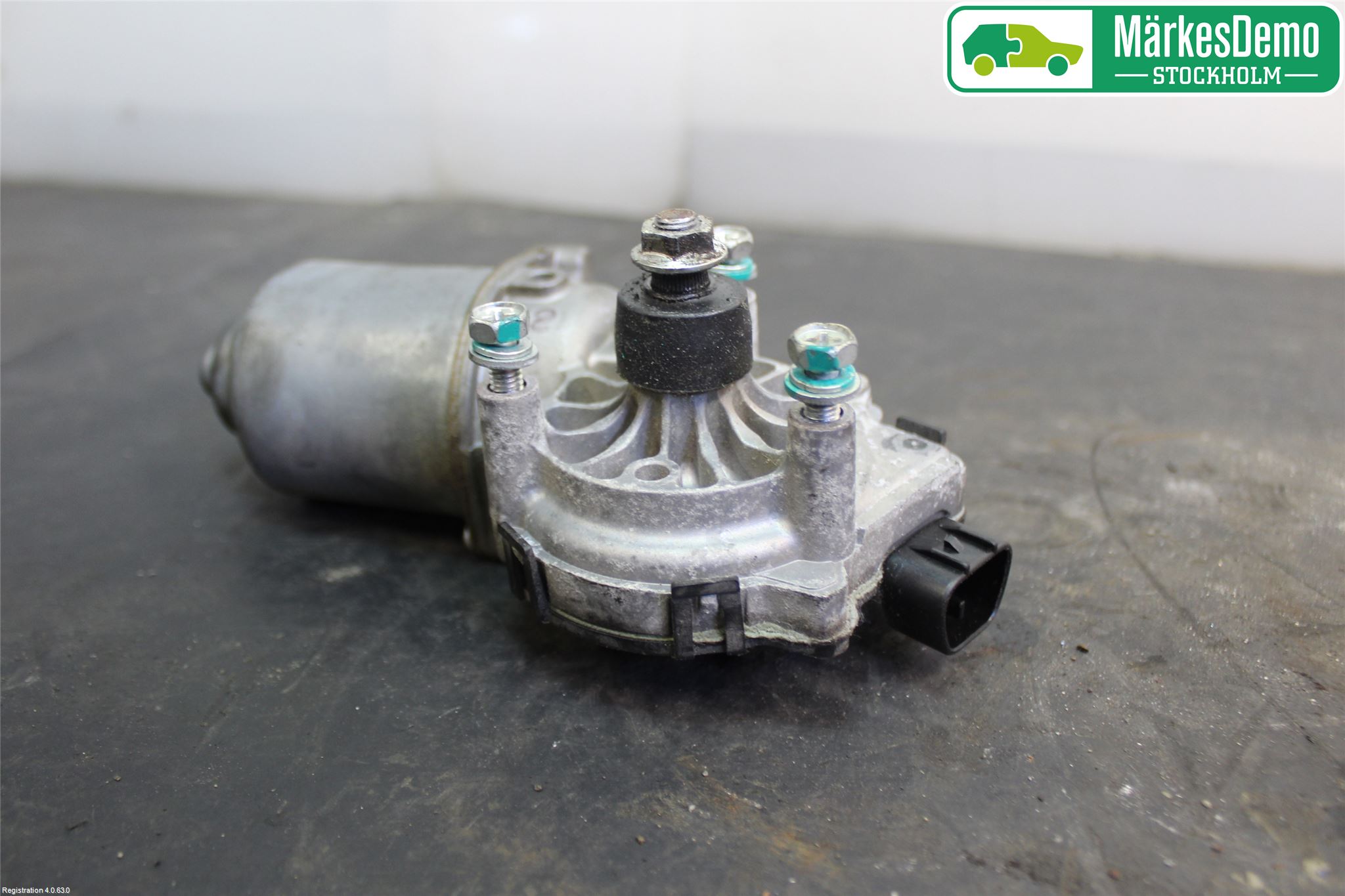Mitsubishi COLT 09-13 Viskermotor Frontrute