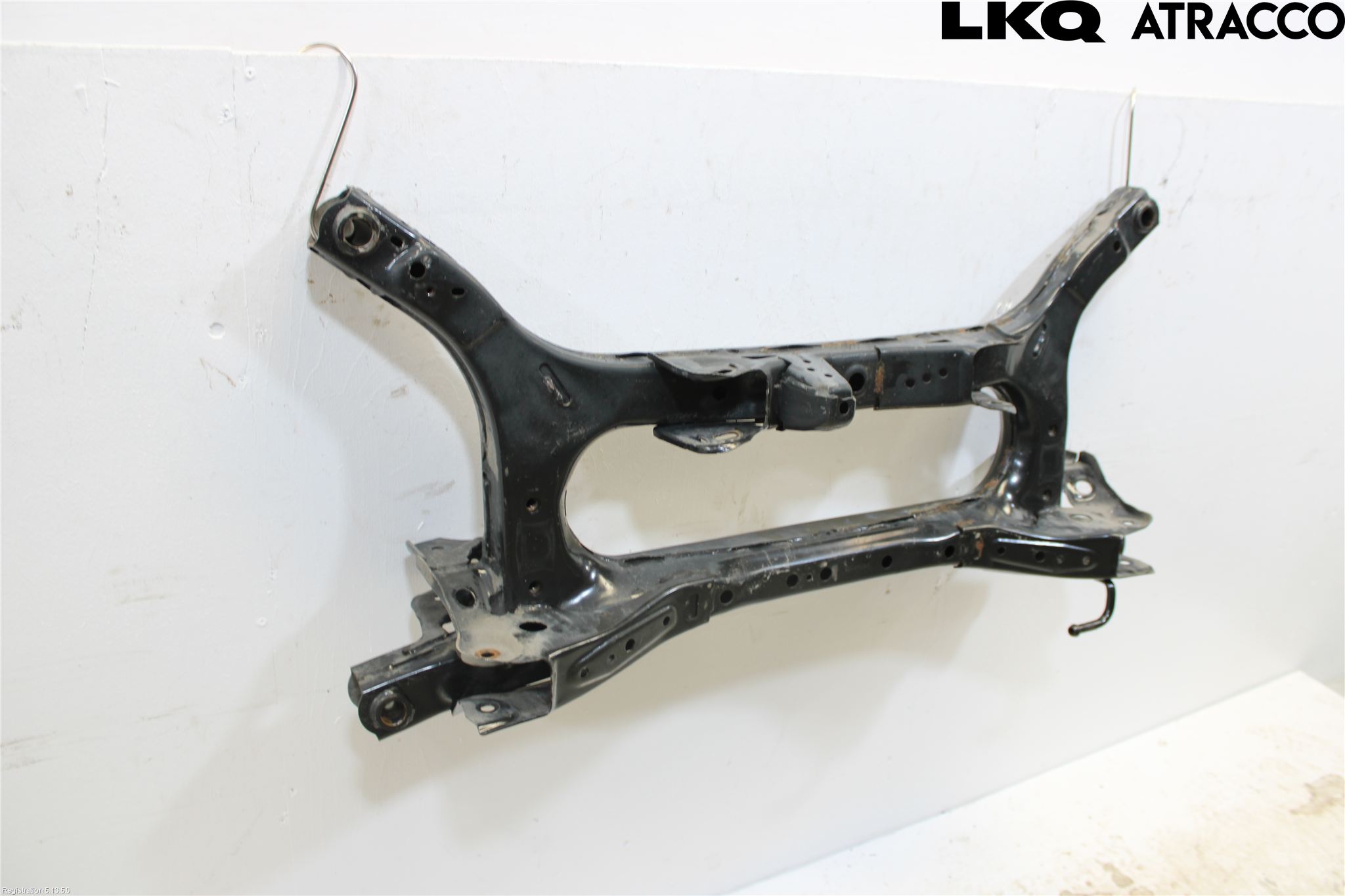 Toyota COROLLA 19- Bakaksel Feste Travers-Ramme
