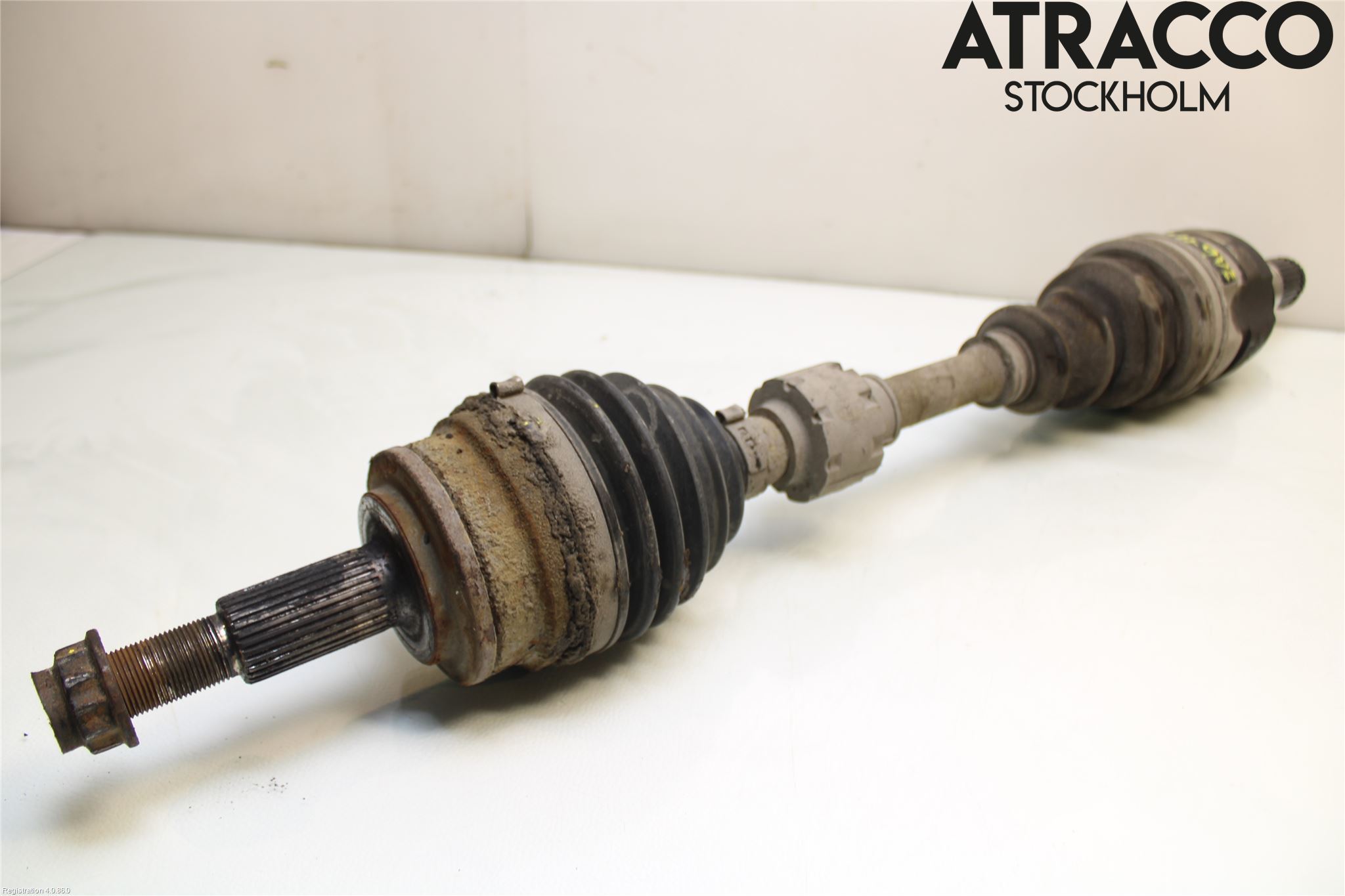 Toyota AURIS 07-09 Drivaksel Foran Kompl Venstre