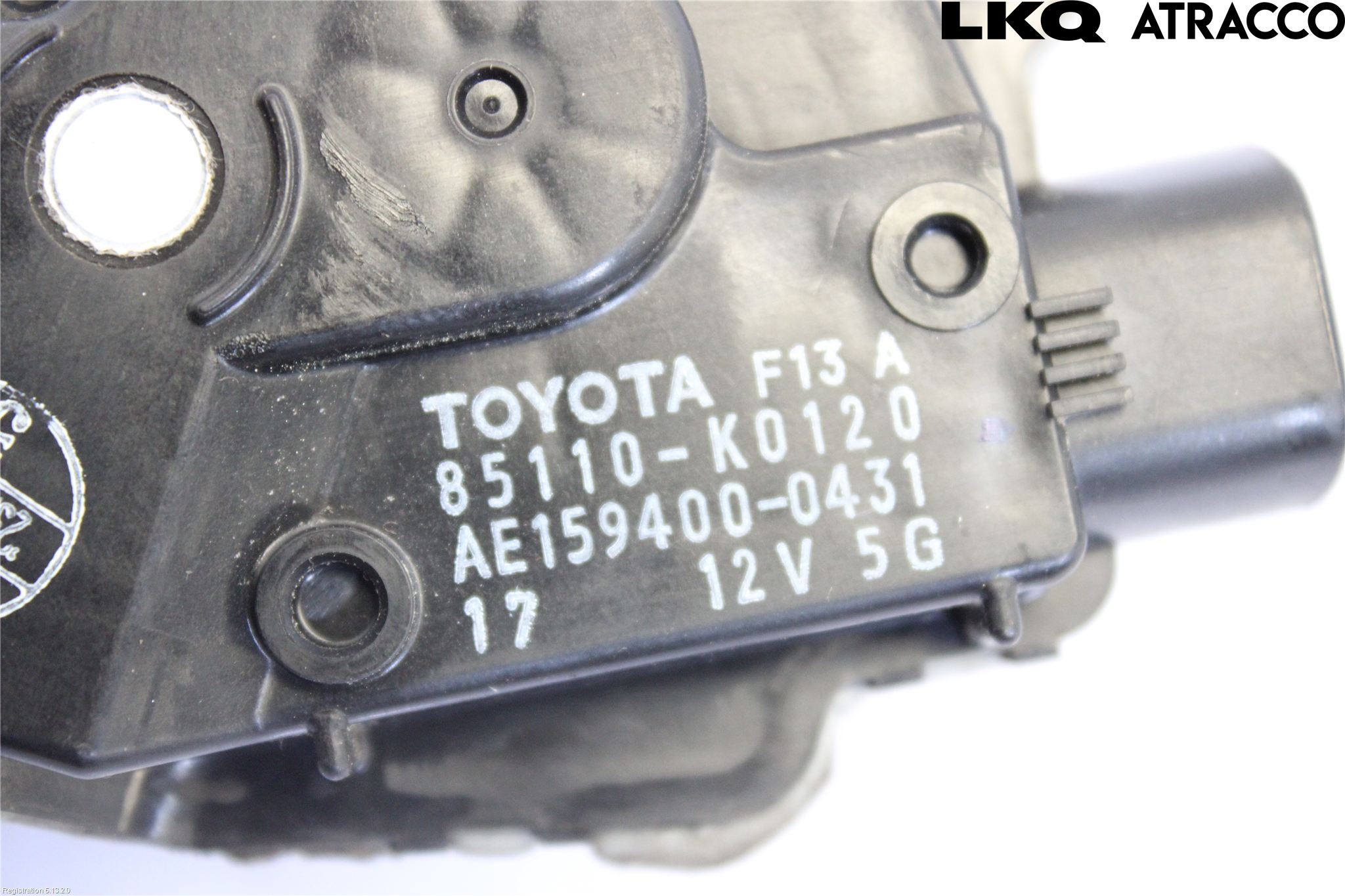 Toyota YARIS XP21 20- Viskermotor Frontrute