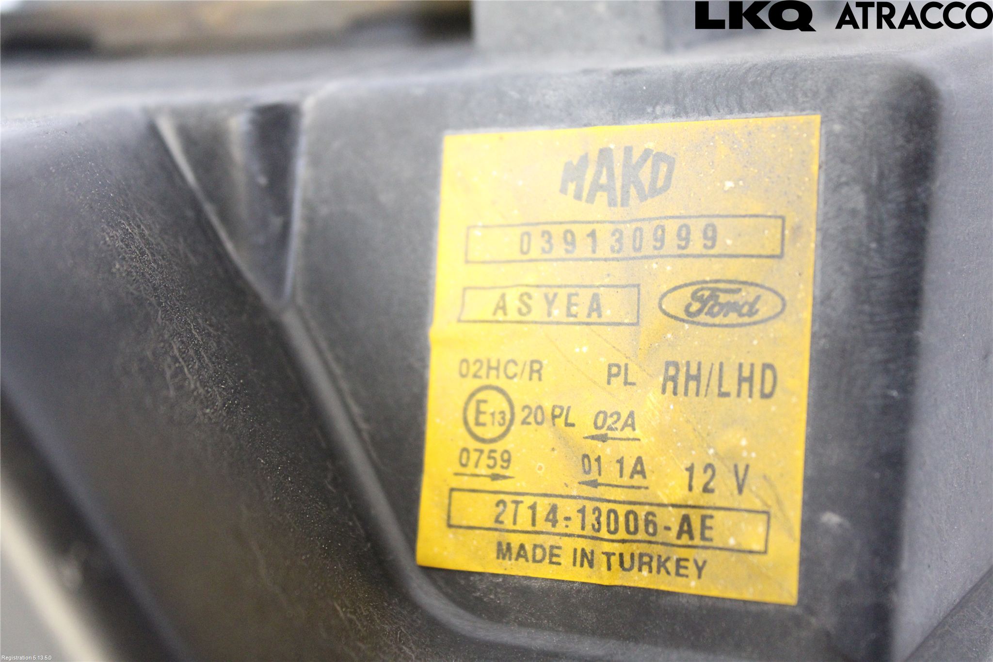 Ford TRANSIT CONNECT 03-08 Frontlykt Venstre