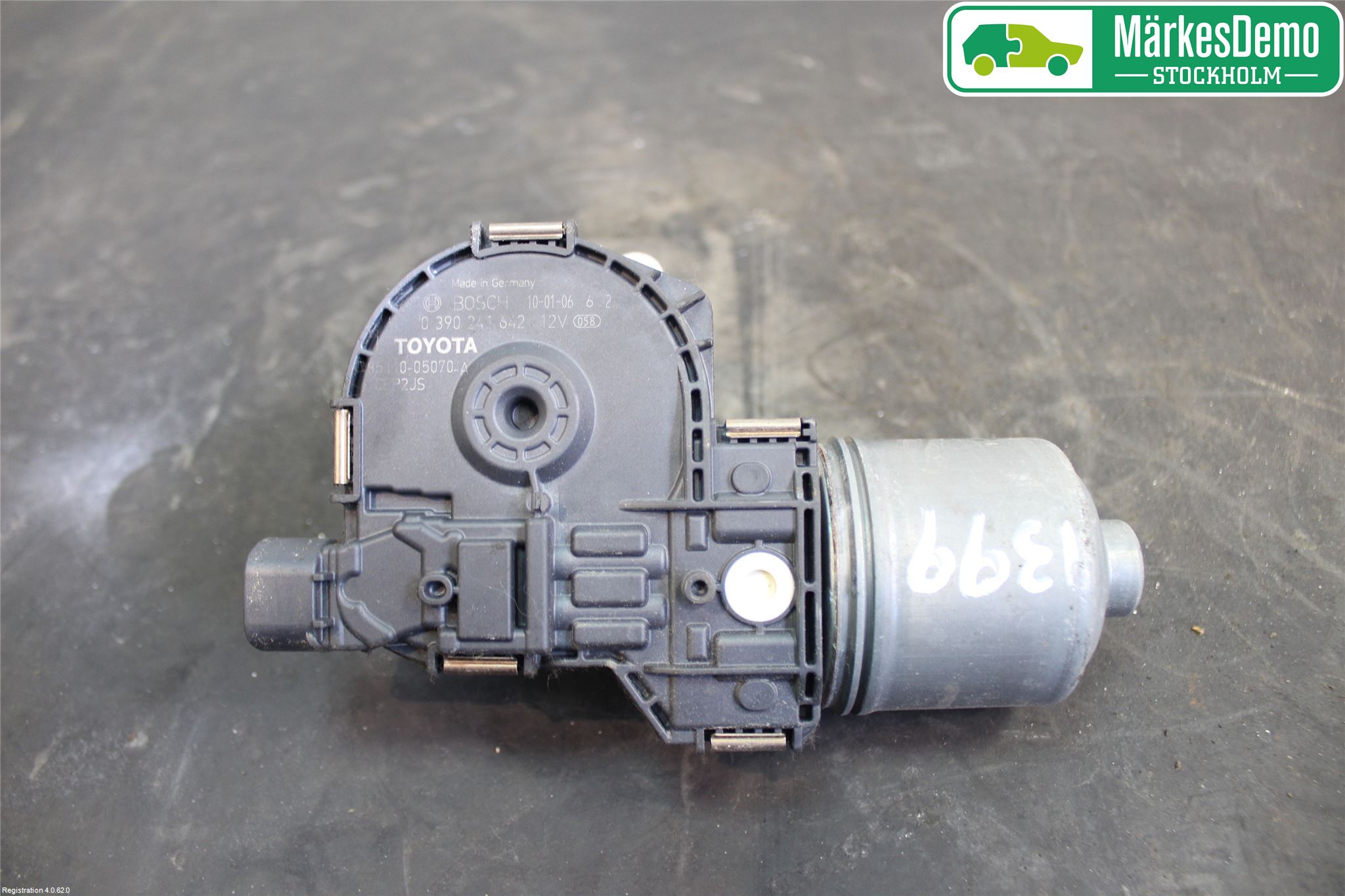 Toyota AVENSIS 09-15 Viskermotor Frontrute